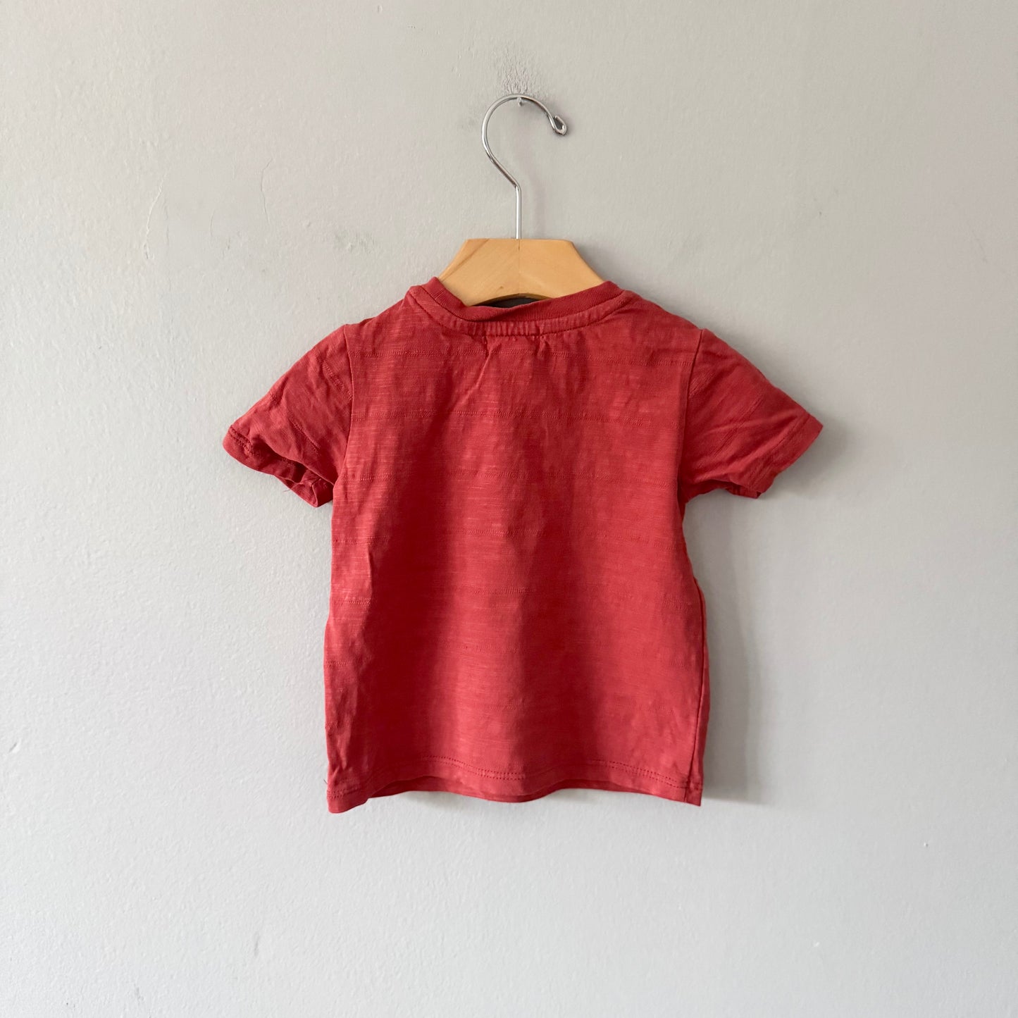 Miles the label / Red T-shirt / 12M