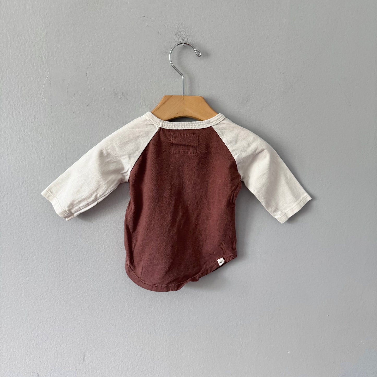 Mini mioche / White x brown raglan long sleeve / 3-6M