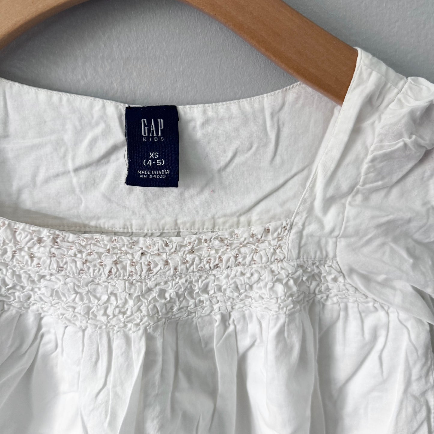 Gap / White blouse / 4-5Y
