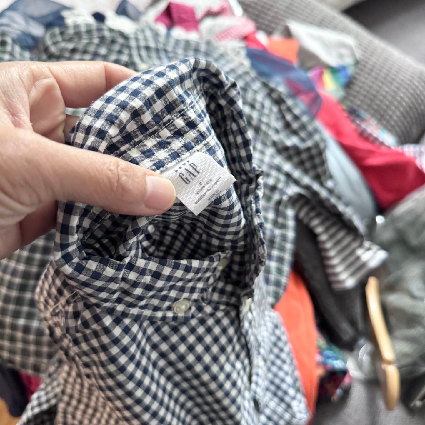 Gap / White navy gingham shirt / 2Y