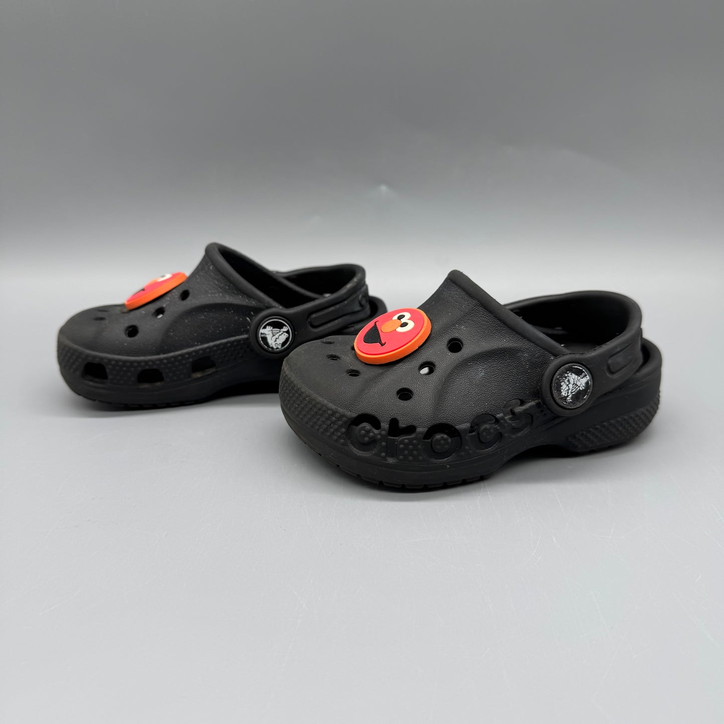 Crocs / Sandals / US6