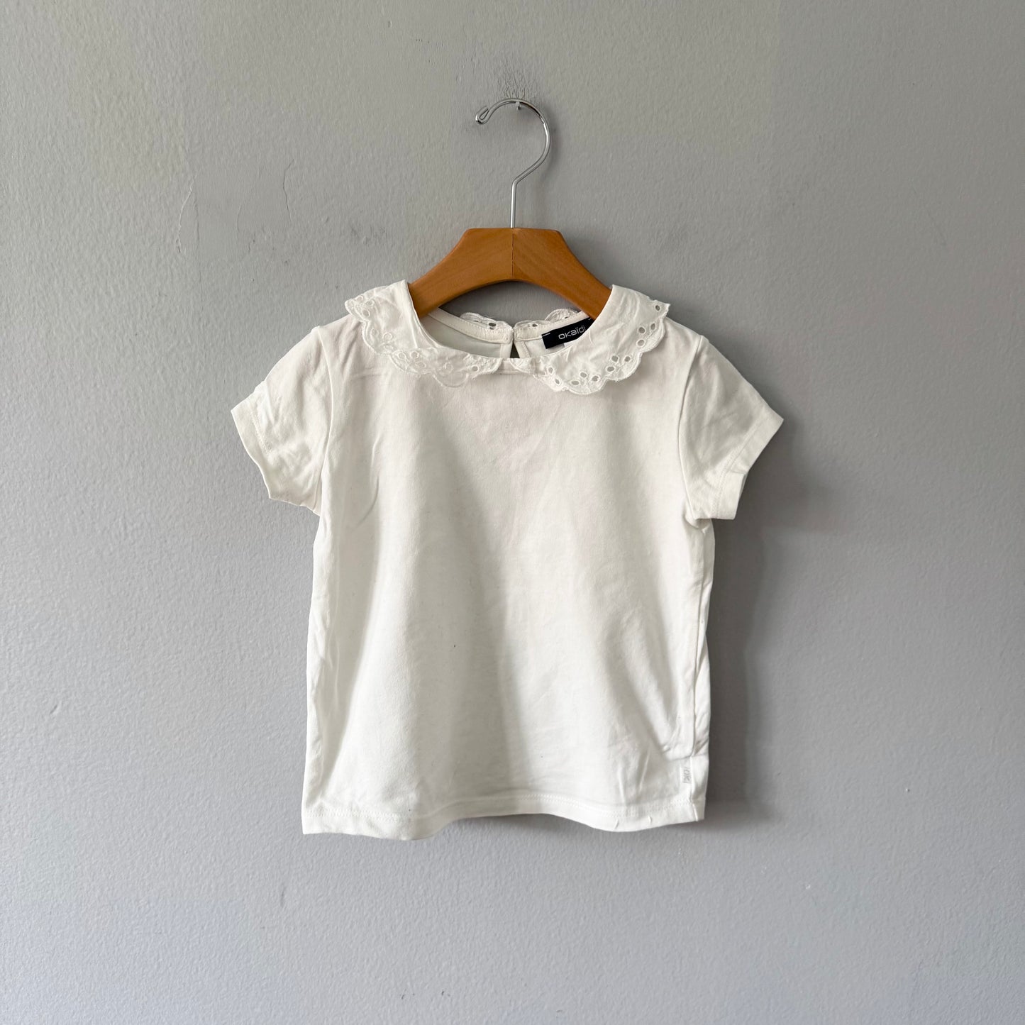 Okaidi / White eyelet collar top / 4Y