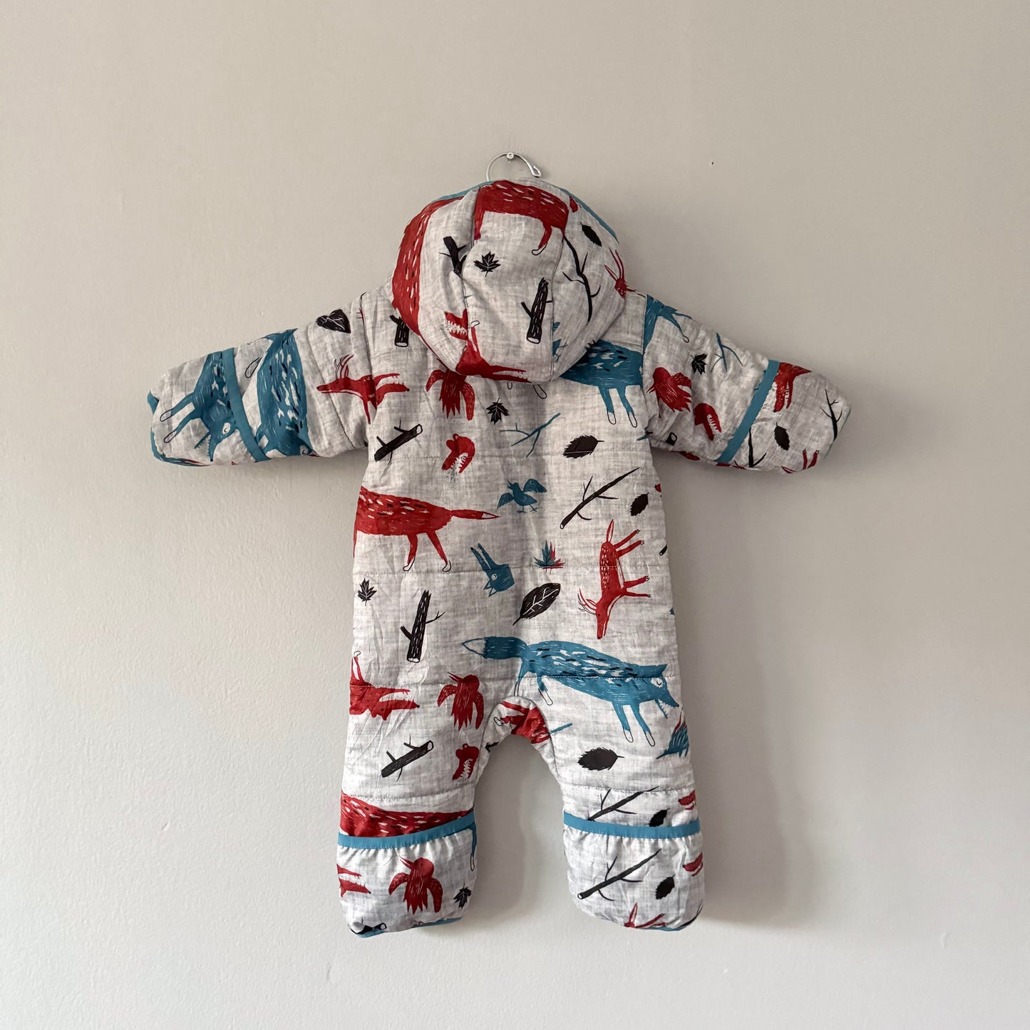 Burton / Grey x animal snowsuits / 3-6M