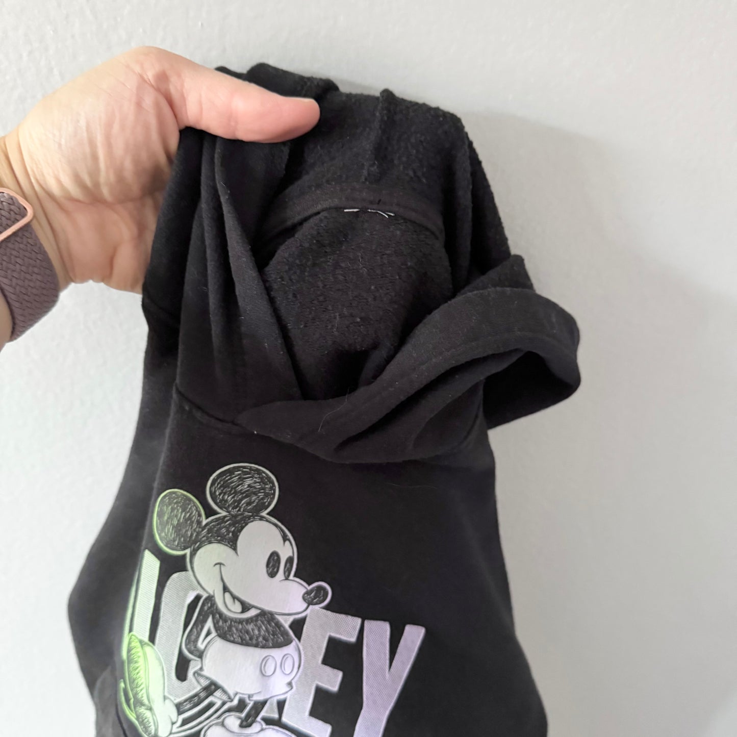 Unknown brand / Black Mickey hoodie / 4-5Y