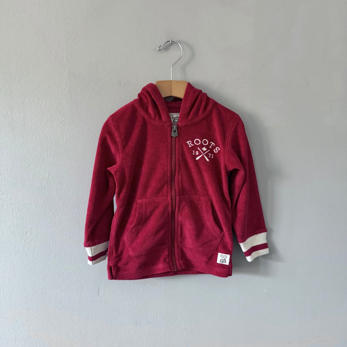 Roots / Red pile zip up hoodie / 2T
