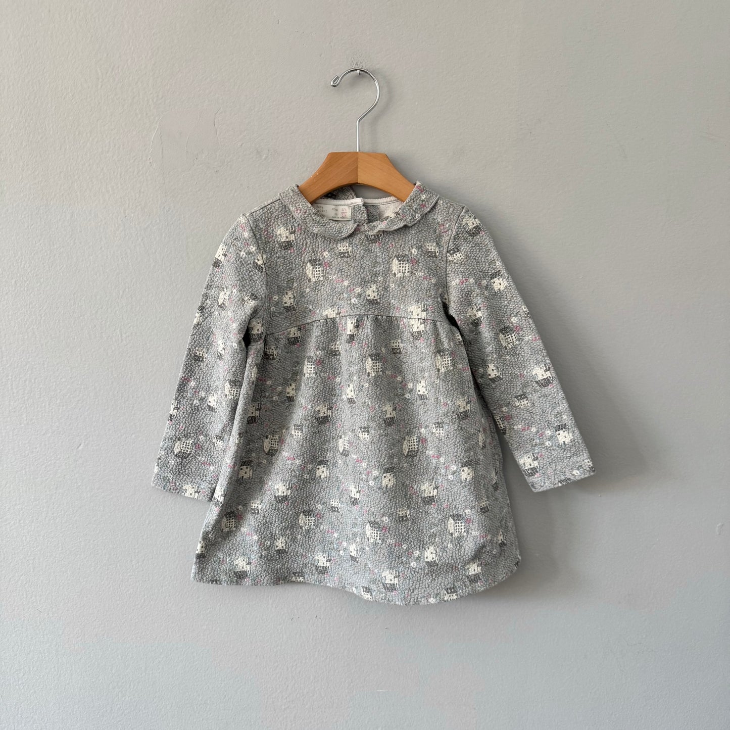 Zara / Light grey x house dress / 3-4Y