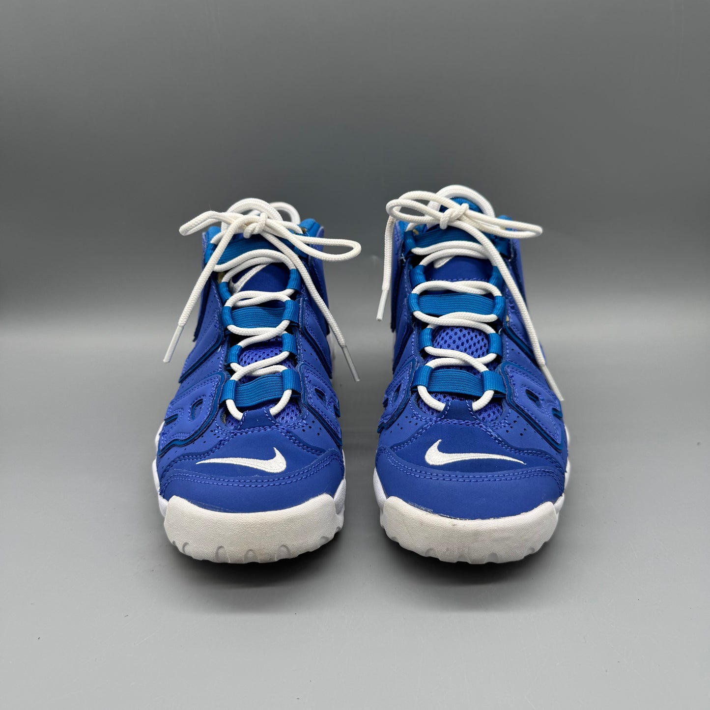Nike / Air More Uptempo / Running Shoes / J2.5