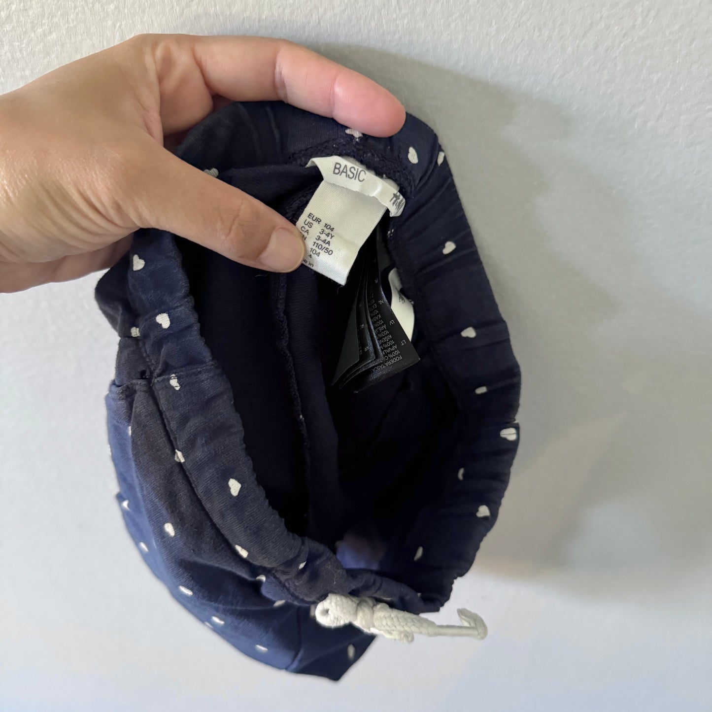 H&M / Black x hears short pants / 3-4Y