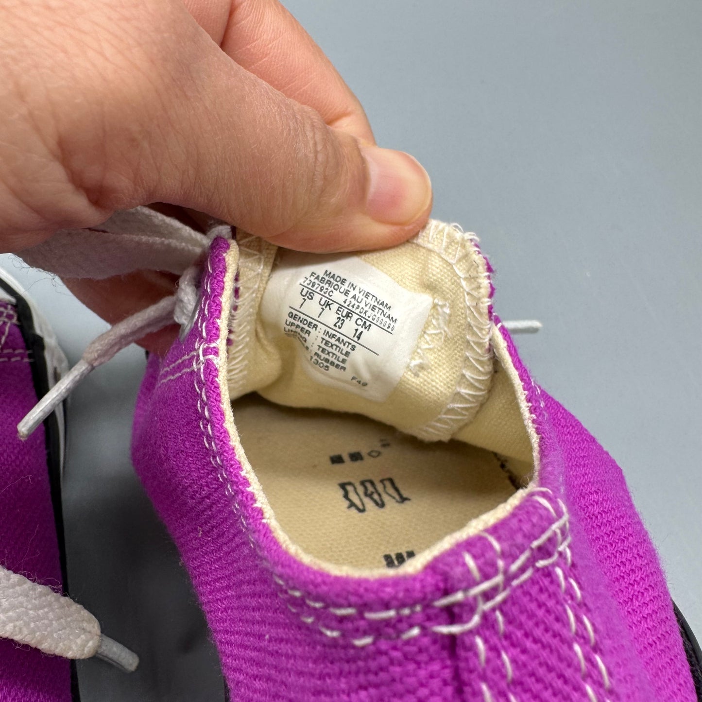 Converse / Running Shoes / US7