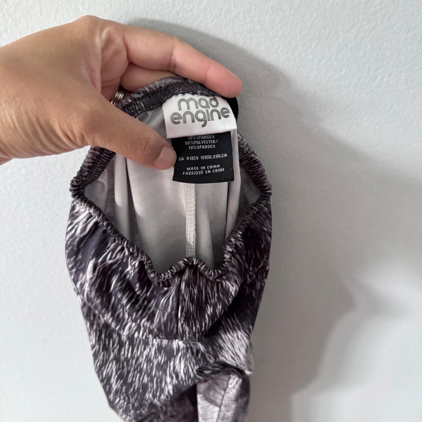 Mad Engine / Black x white leggings / 2Y