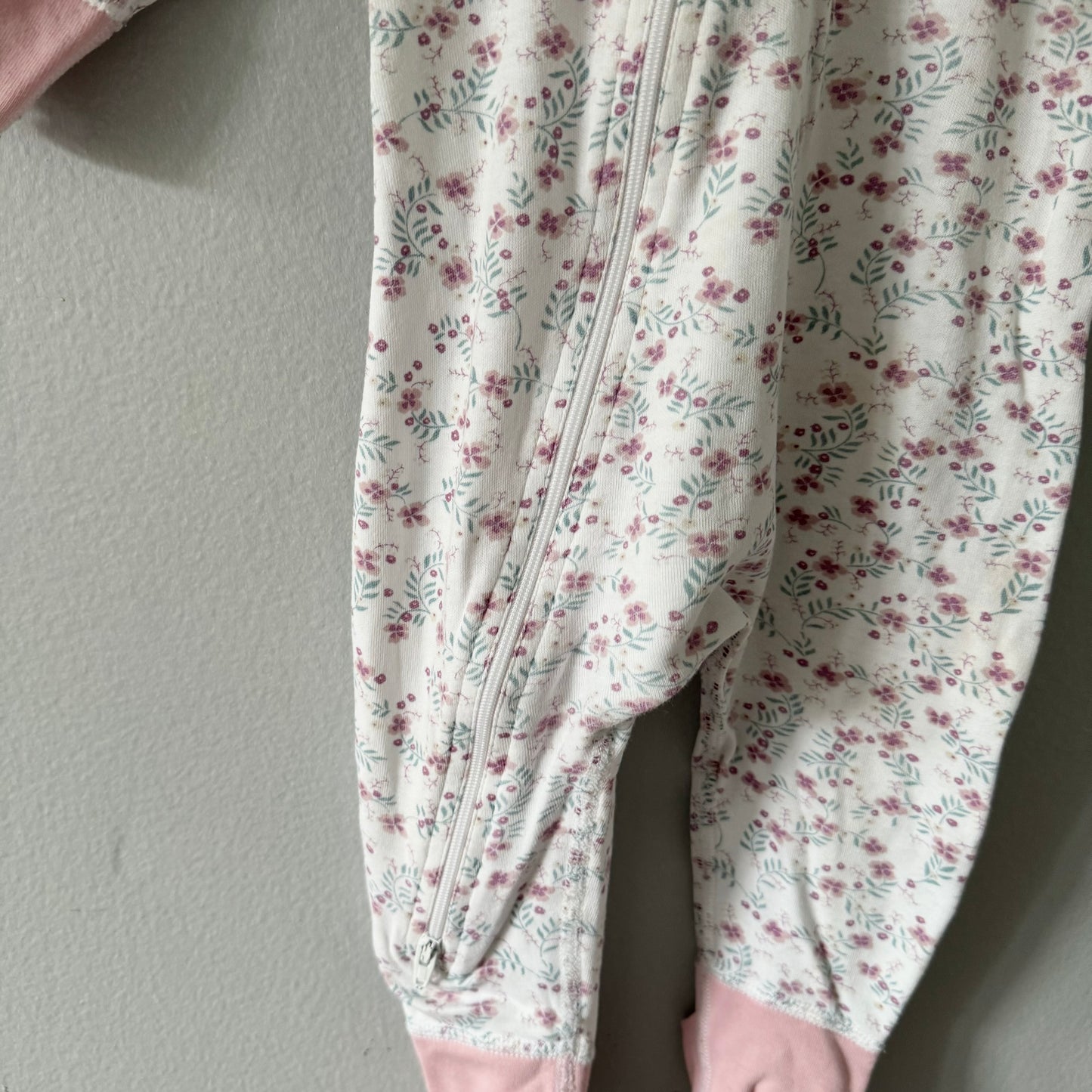 Sapling / White x pink long sleeve romper / 3-6M
