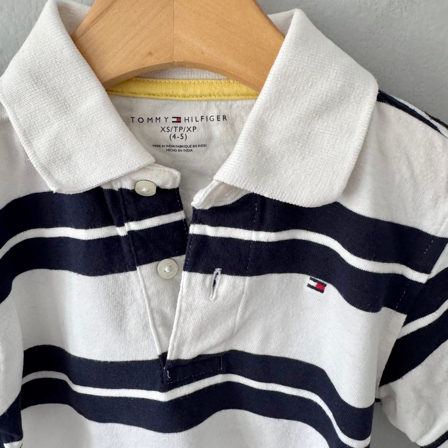 Tommy Hilfiger / White x navy stripe shirt / 4-5Y