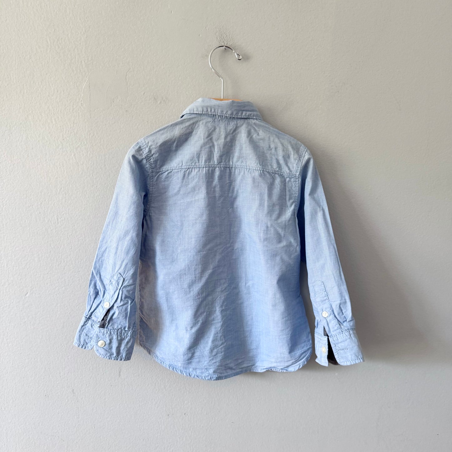 H&M / Blue dress shirt / 3-4Y