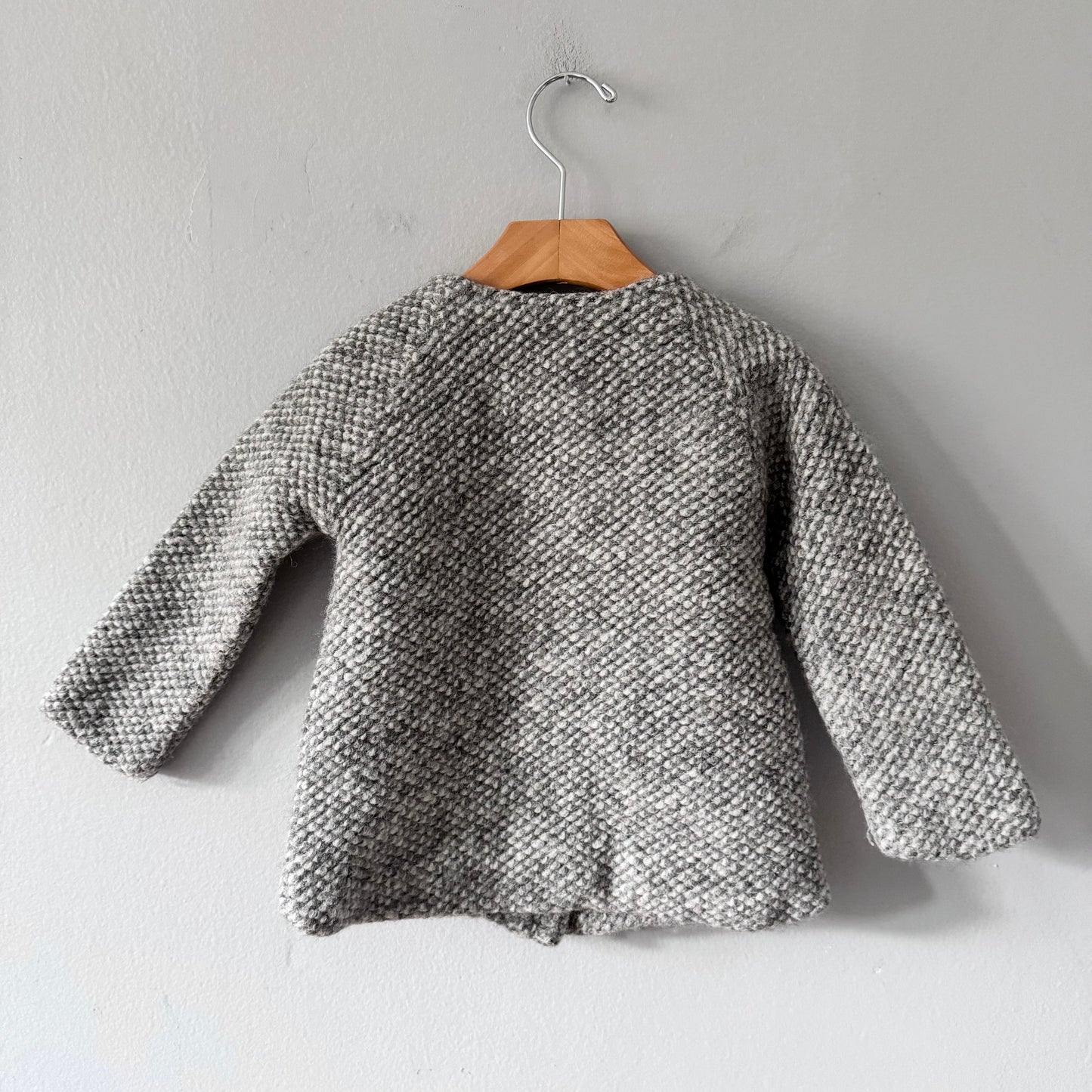 Zara / Grey knit jacket / 3-4Y