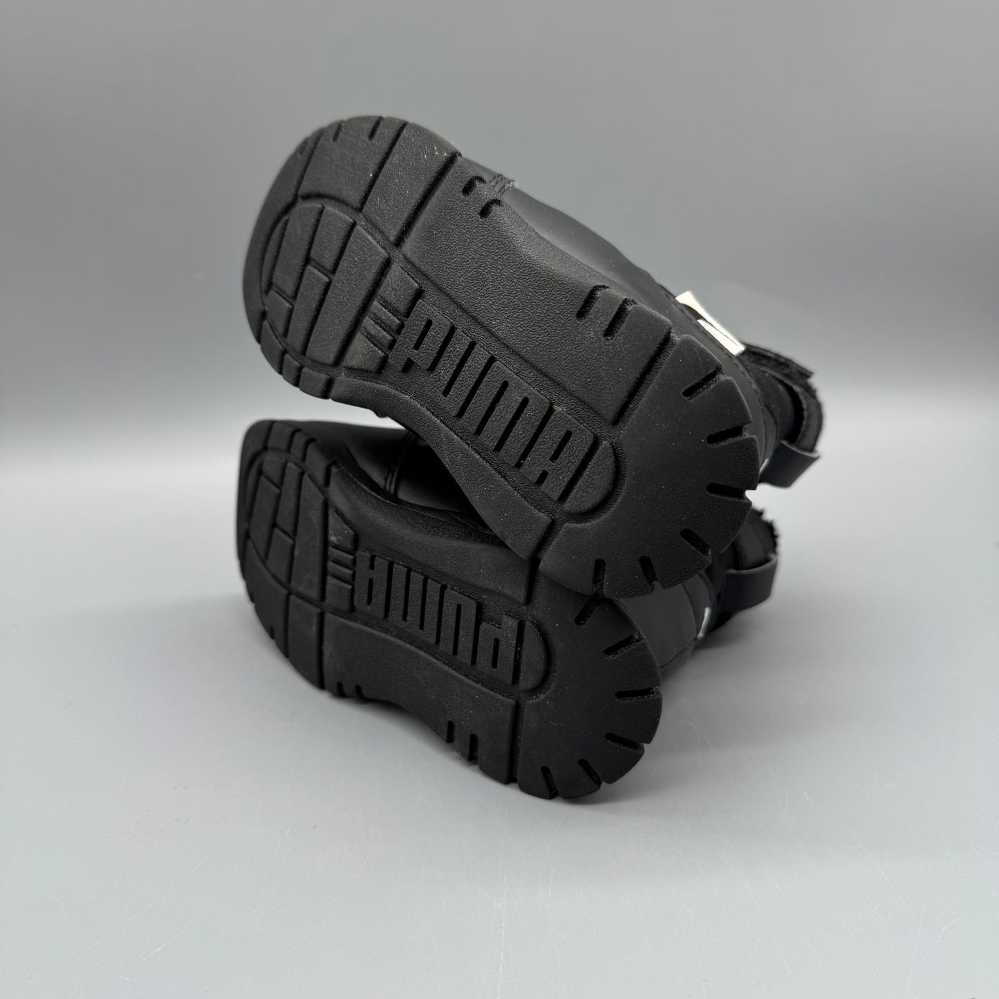 Puma / Snow Boots / US7