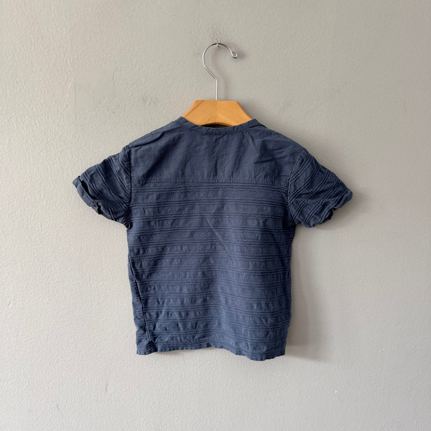 Zara / Navy short sleeve top / 18-24M