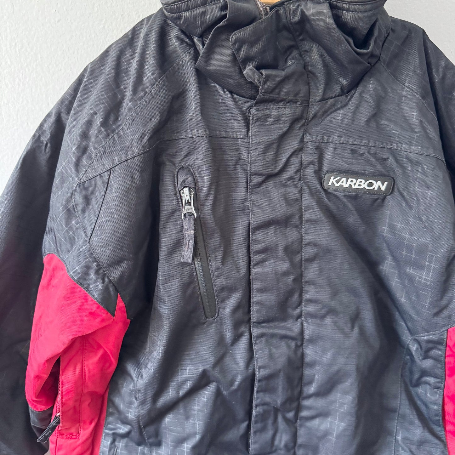 Karbon / Black x red winter jacket / 8Y