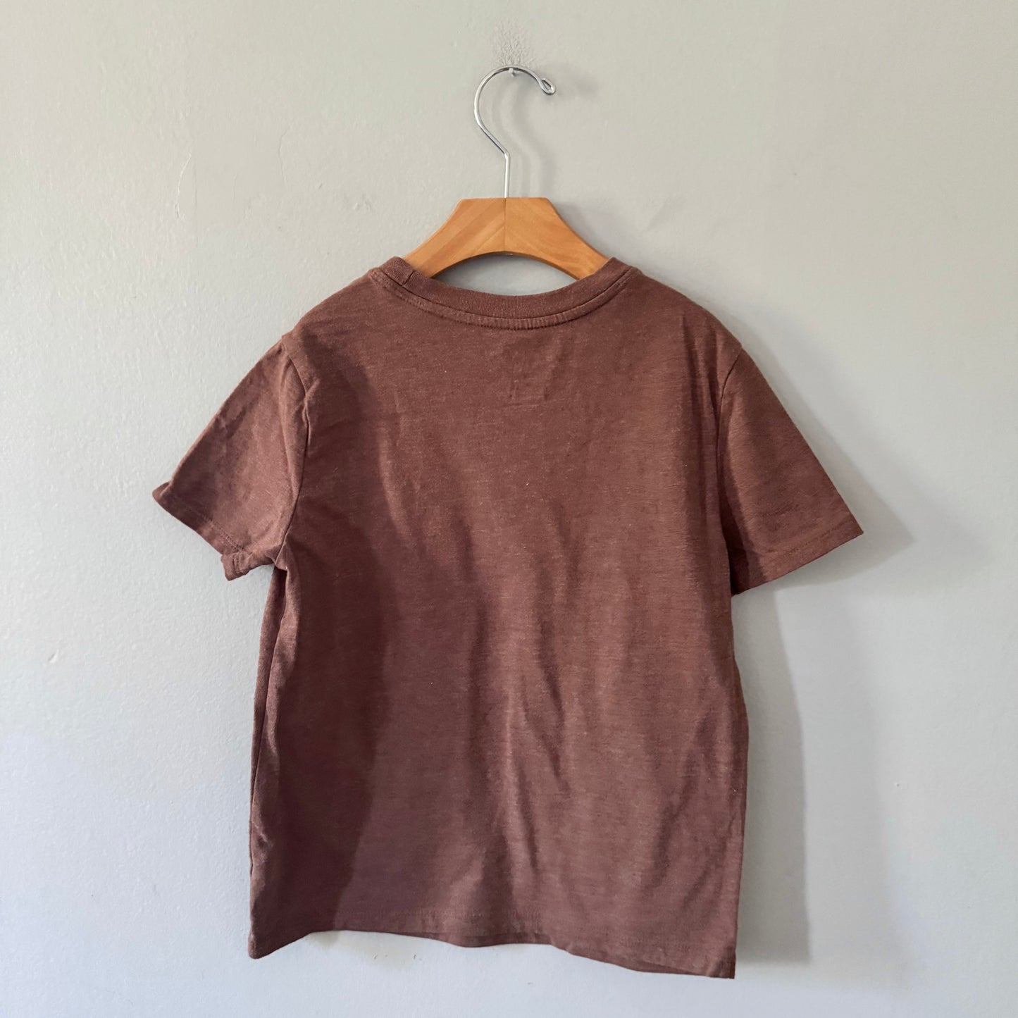Cat & Jack / Brown T-shirt / 6-7Y