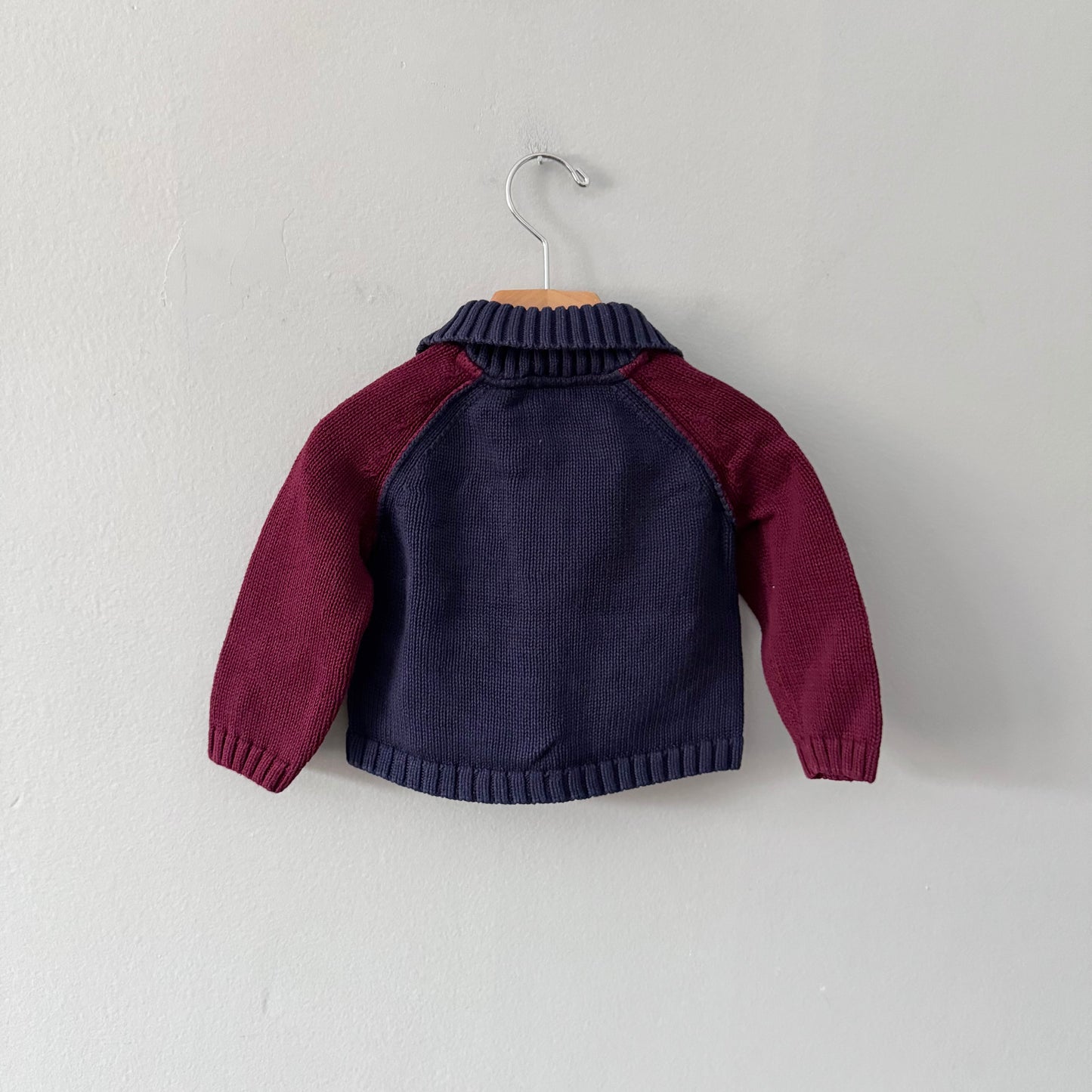 Janie & Jack / Navy x burgundy cotton knit cardigan / 12-18M