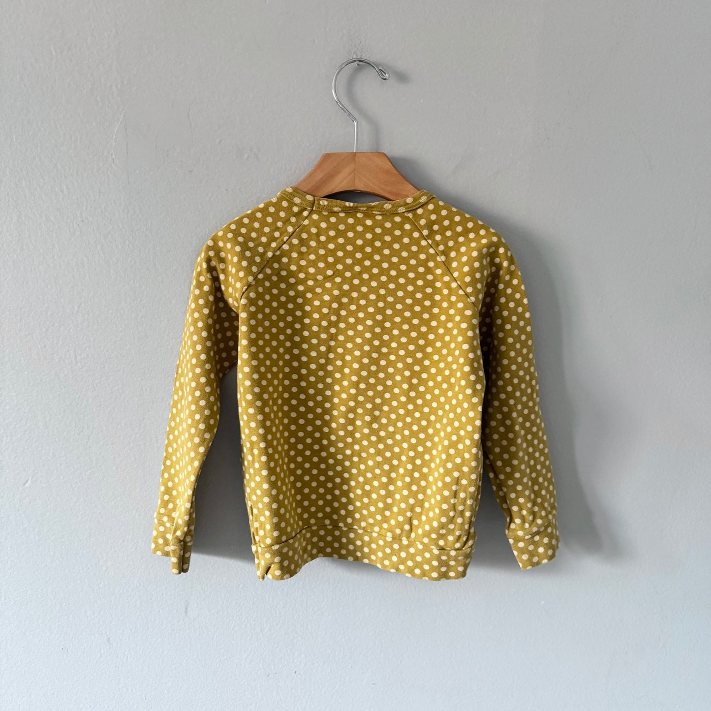 Petit bateau / Moutarde x pois manches longues / 5 ans
