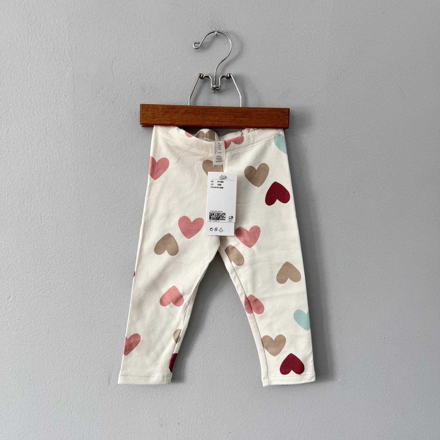 H&M / Lined leggings - white x hearts / 9-12M - 2 Available, New with tag