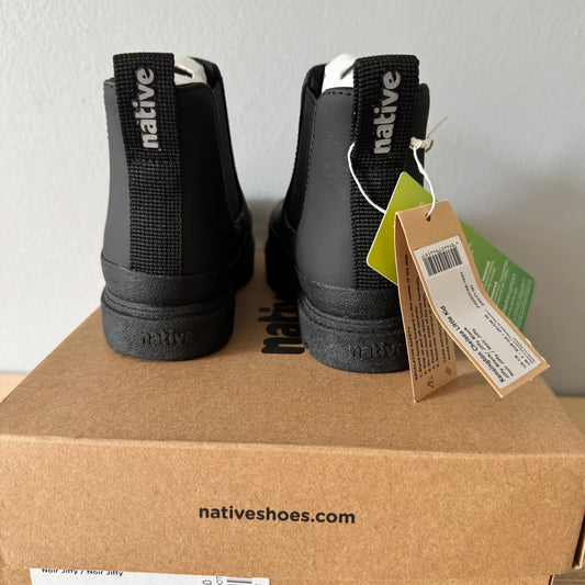 Native / Kensington boots / US8 - New with box