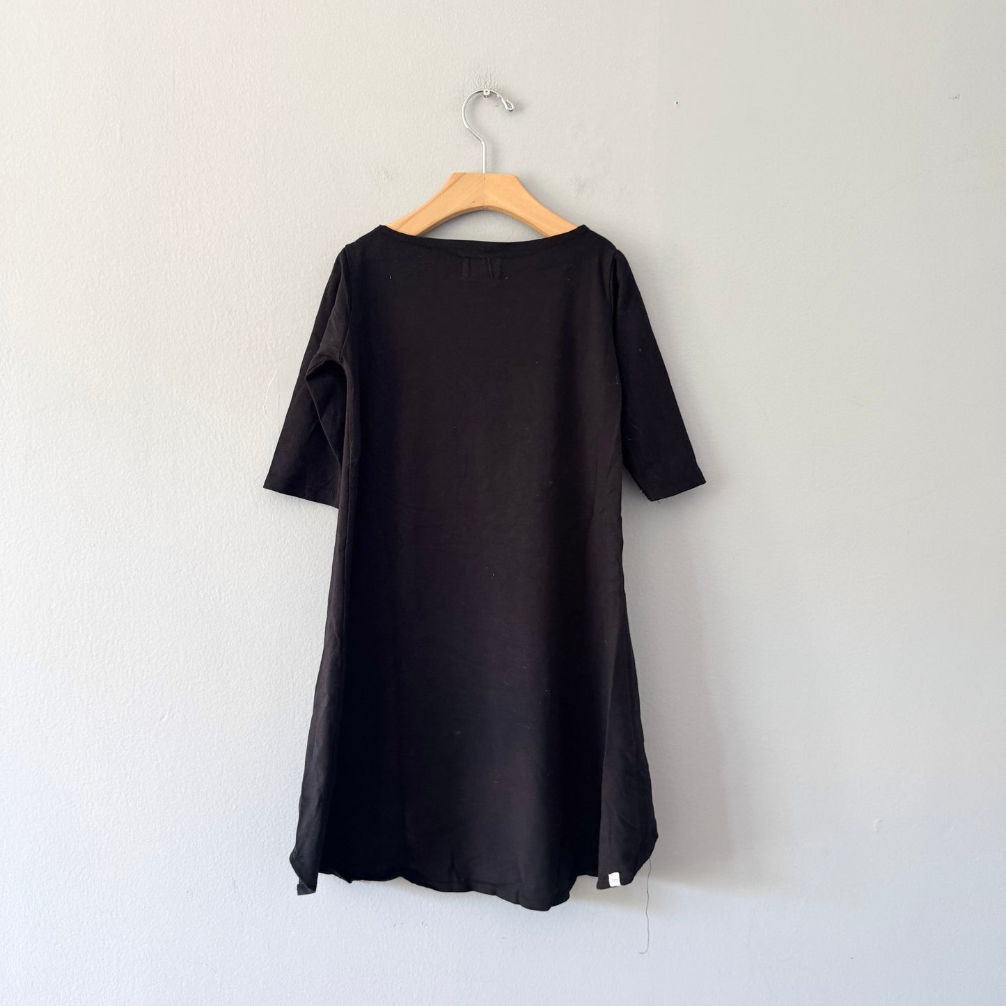 Mini mioche / Black bamboo rayon dress / 5-6Y