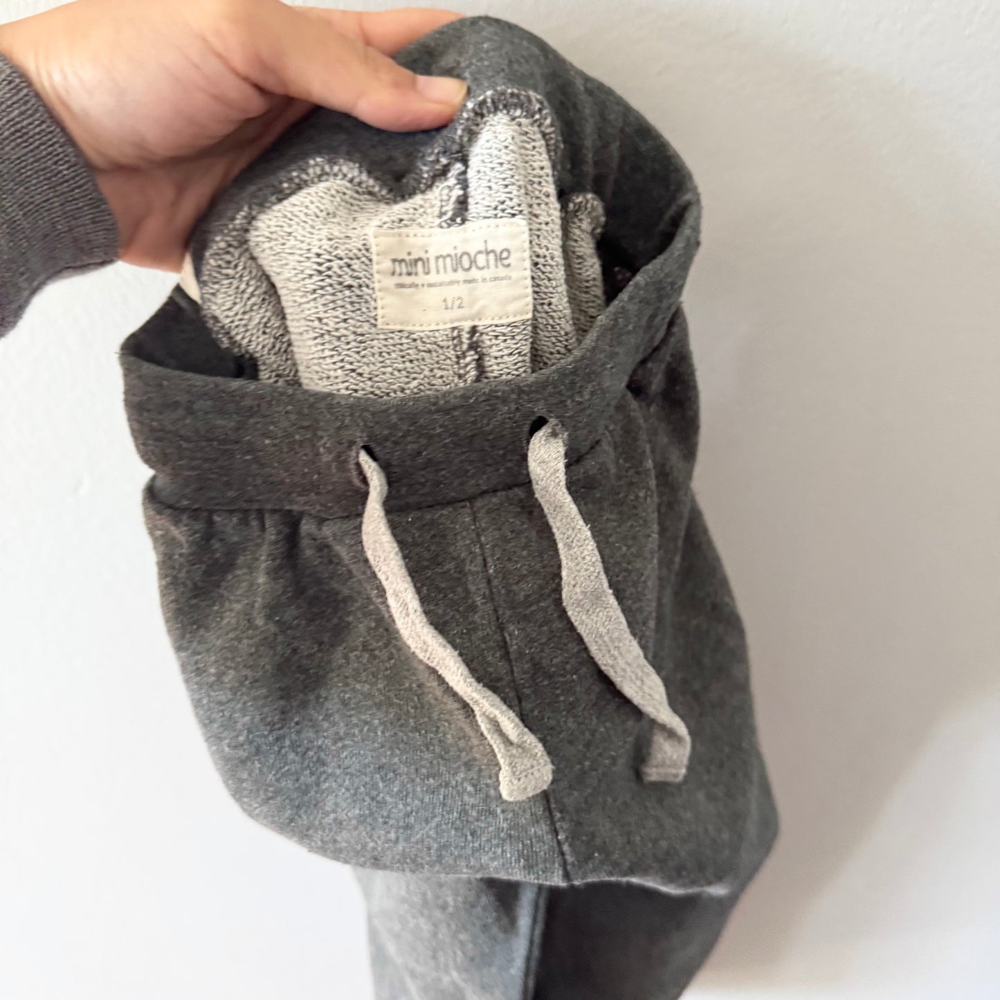 Mini mioche / Dark grey sweatpants / 1-2Y