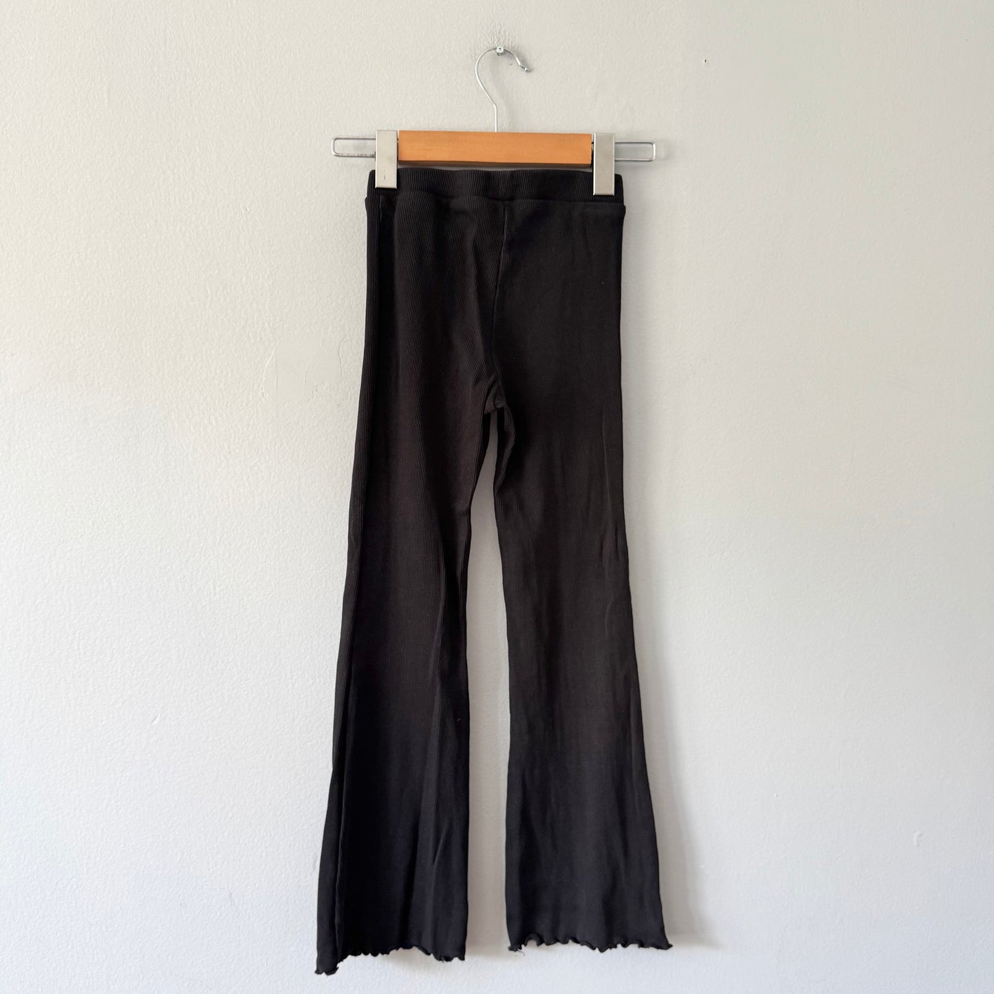 H&M / Ribbed flare leggings / 7-8Y