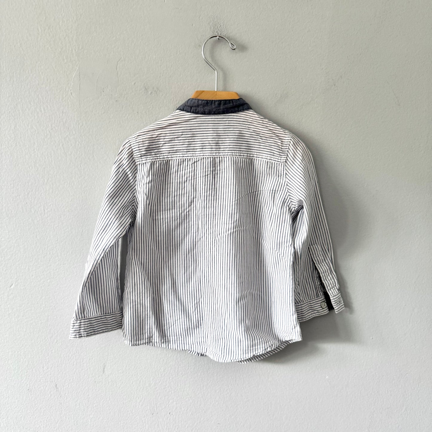 H&M / White blue stripe shirt / 18-24M