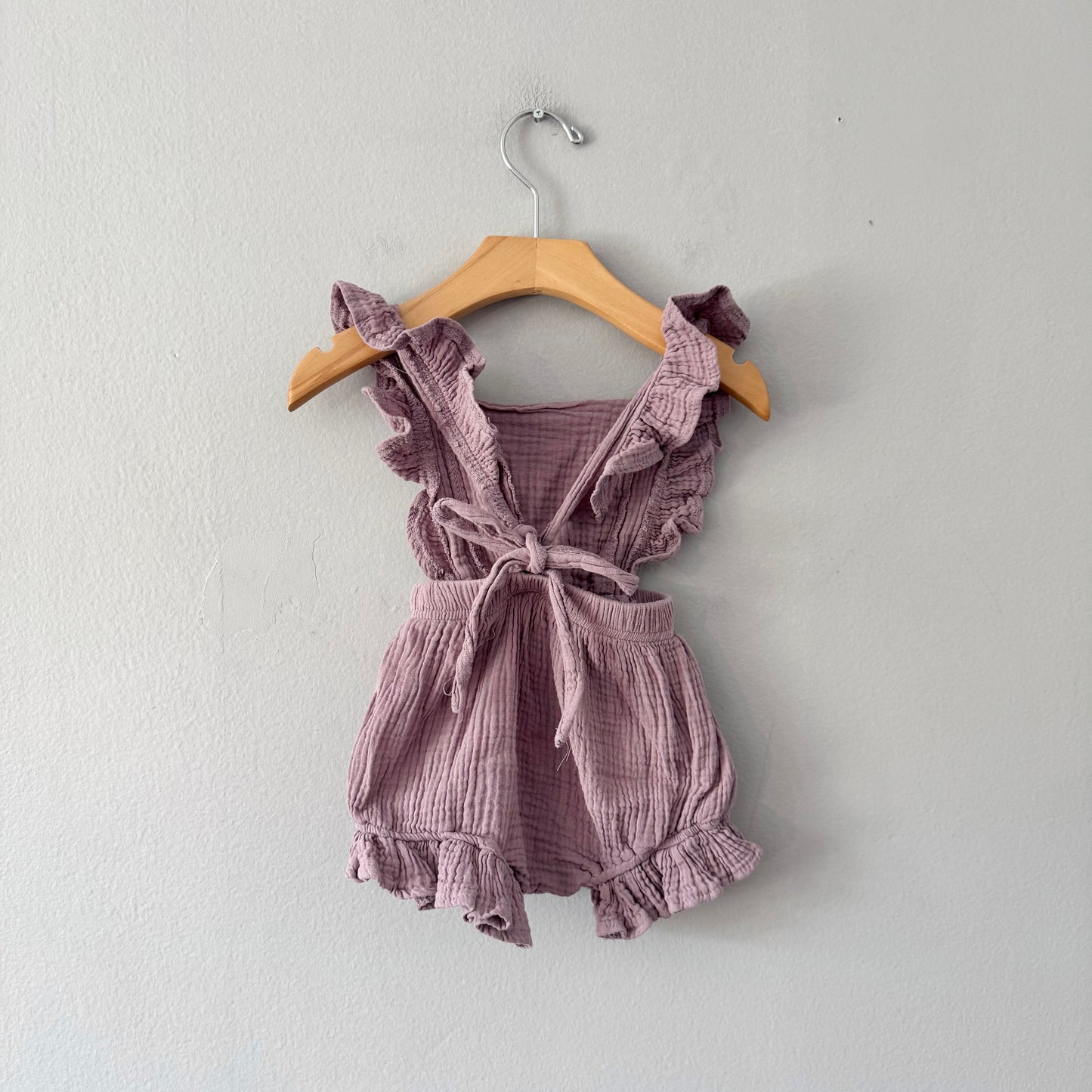 No brand / Purple muslin romper / 12M