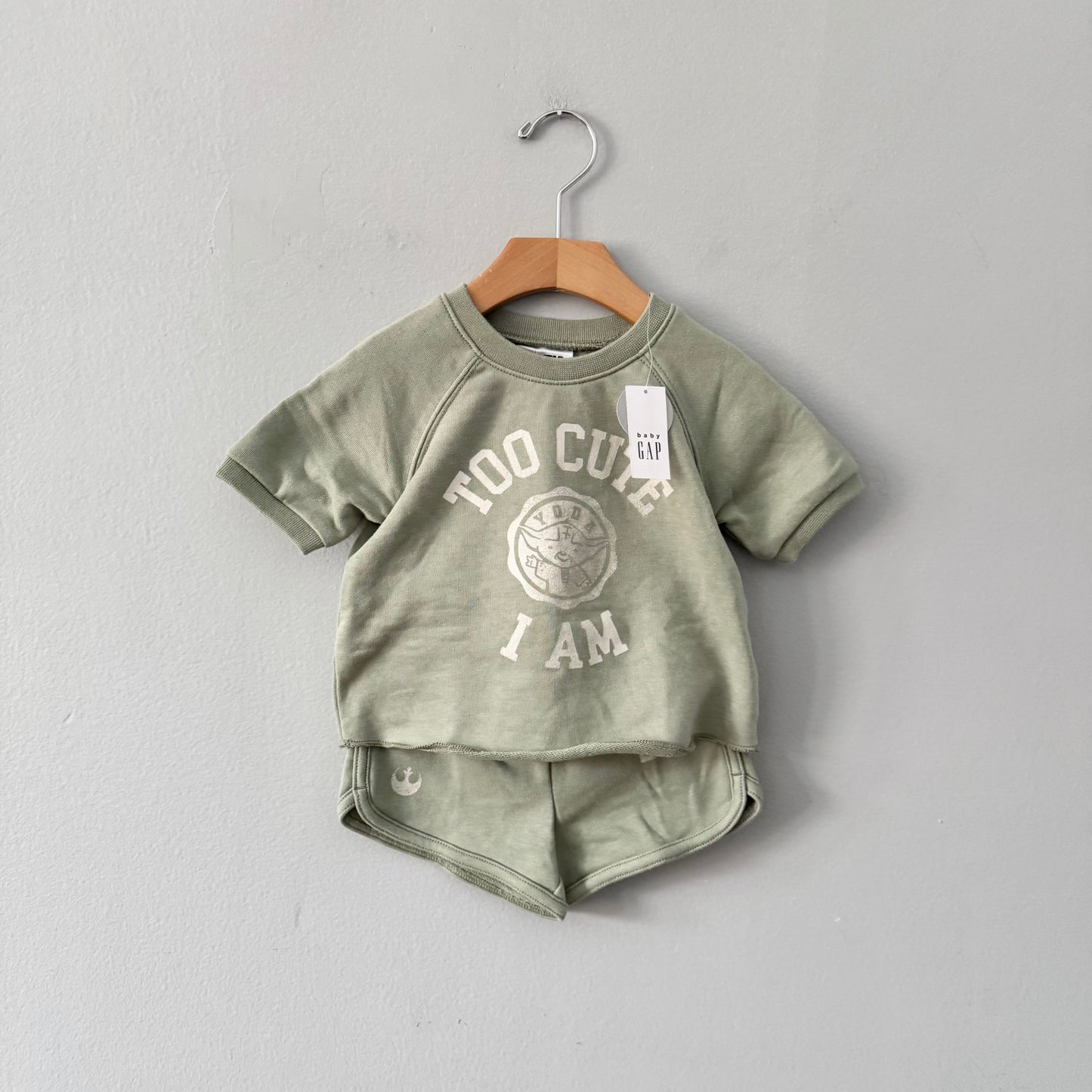 Gap / Yoda crew set / 12-18M - New with tag