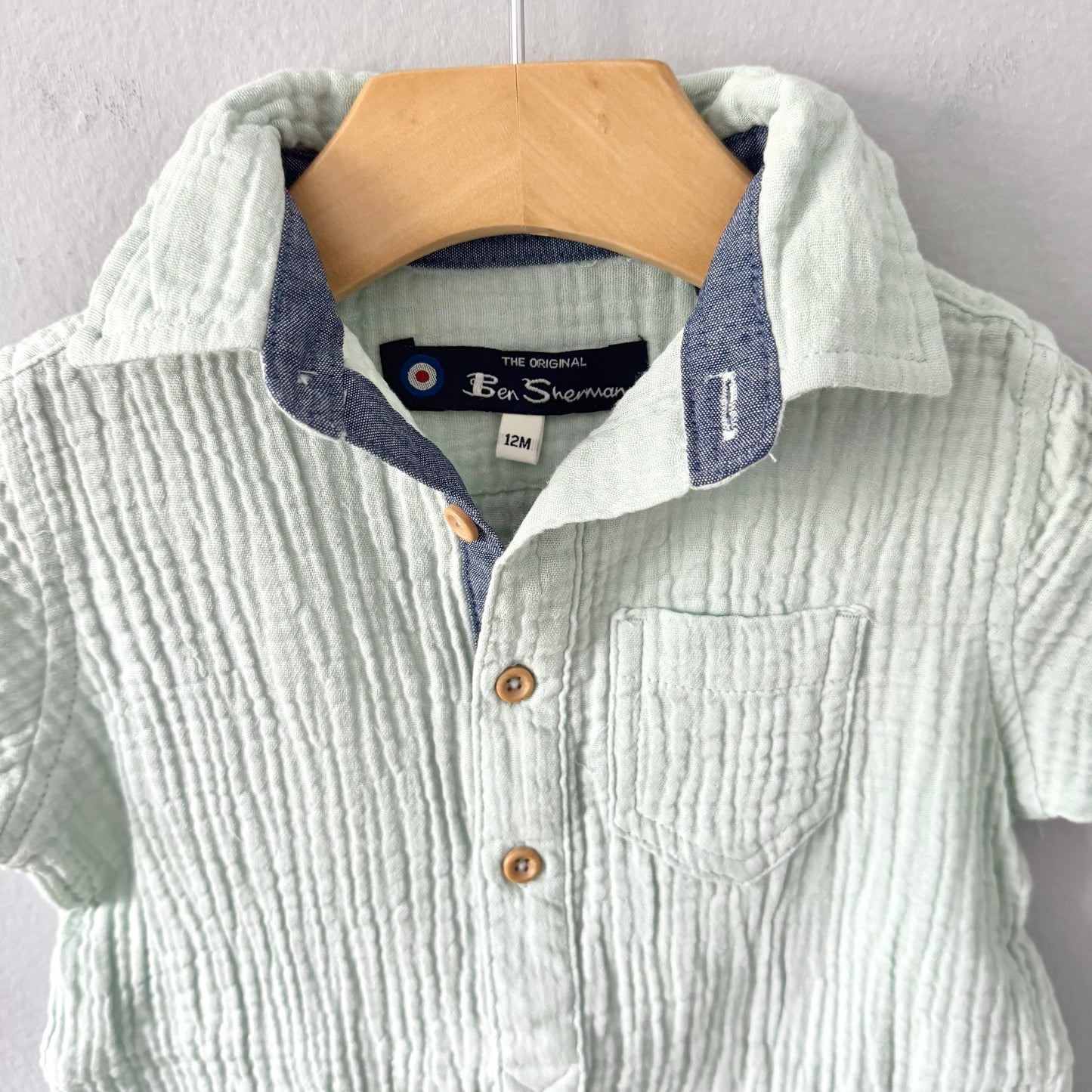 Ben Sherman / Light green muslin romper / 12M