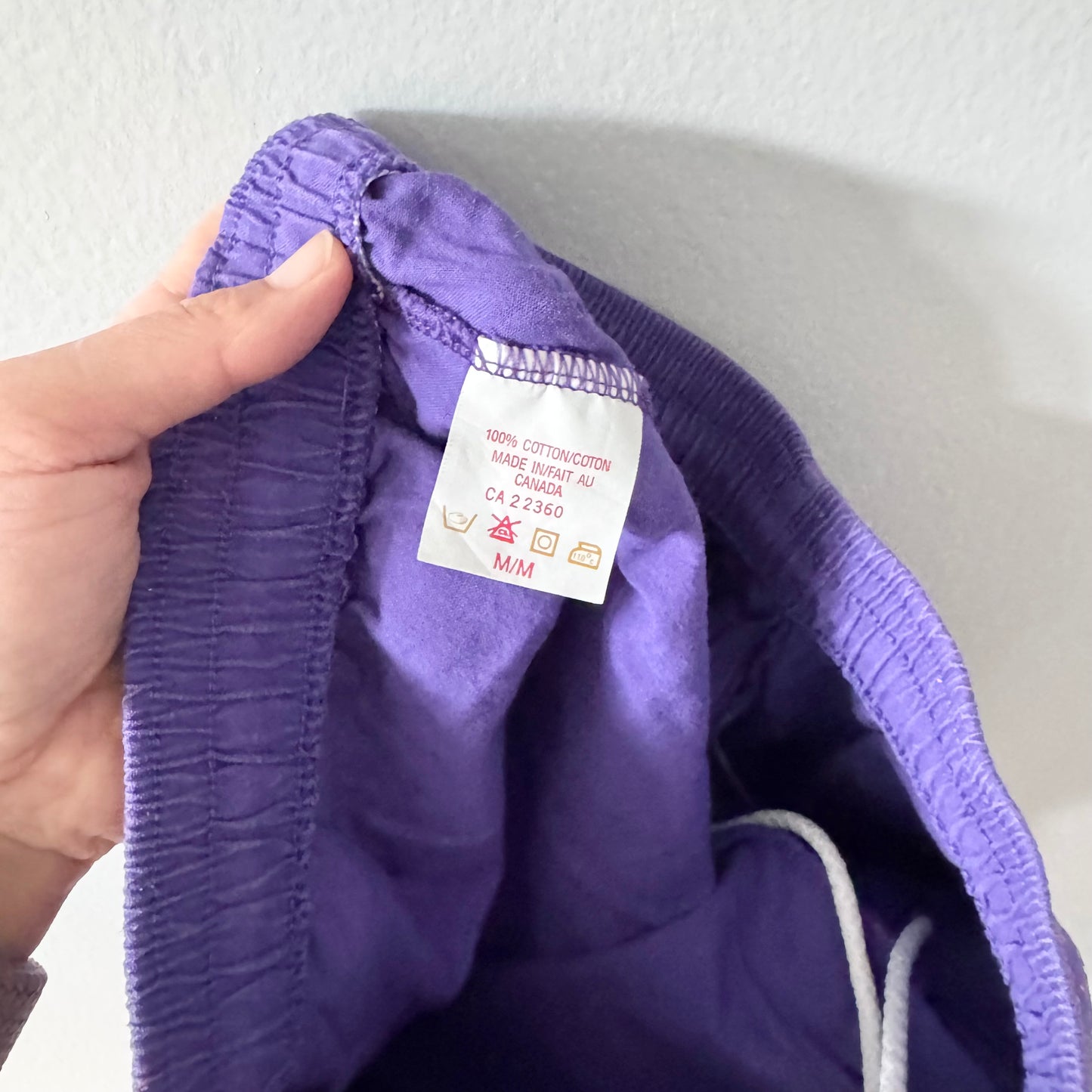 Vintage / Purple shorts / Adult M