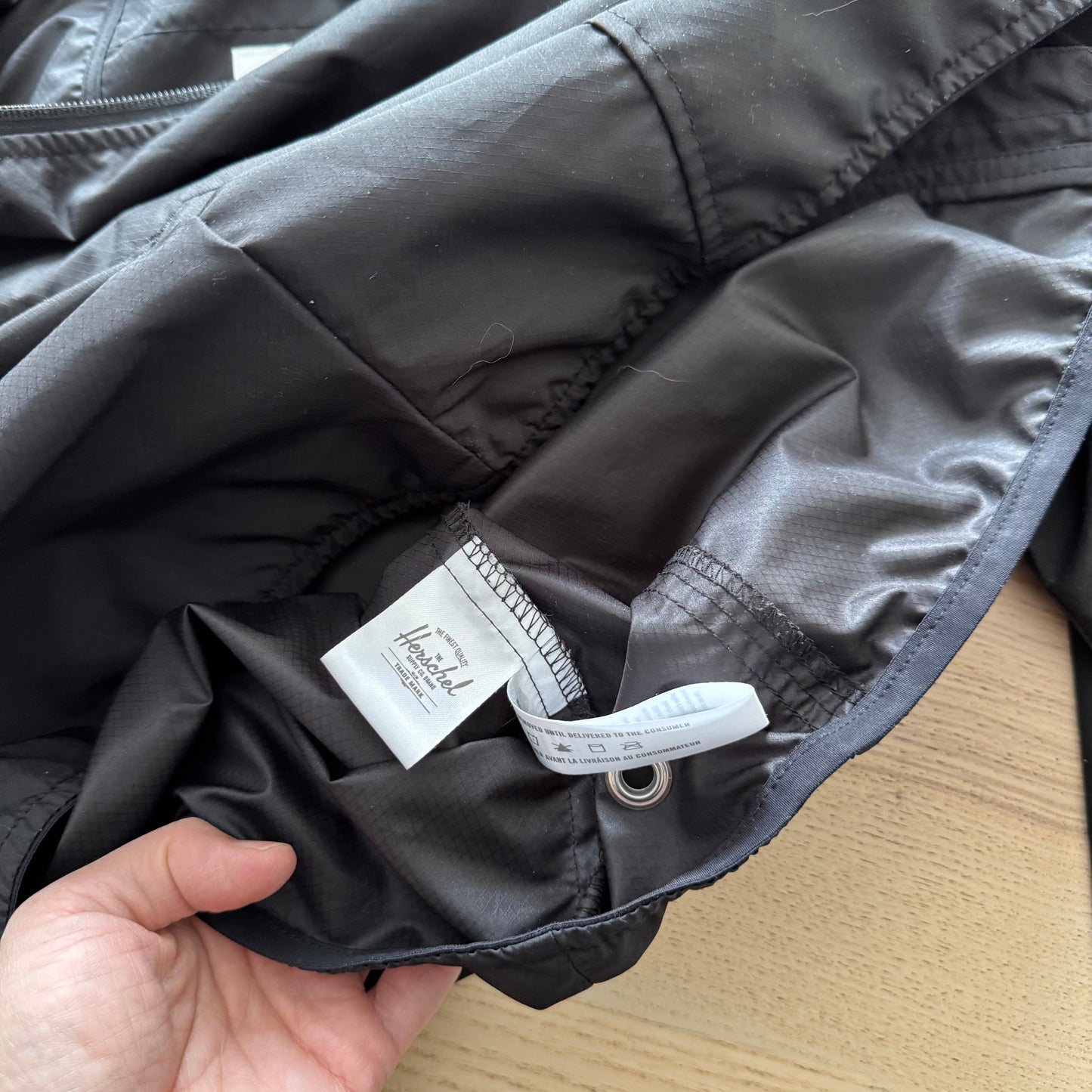 Herschel / Coupe-vent noir / Femme L