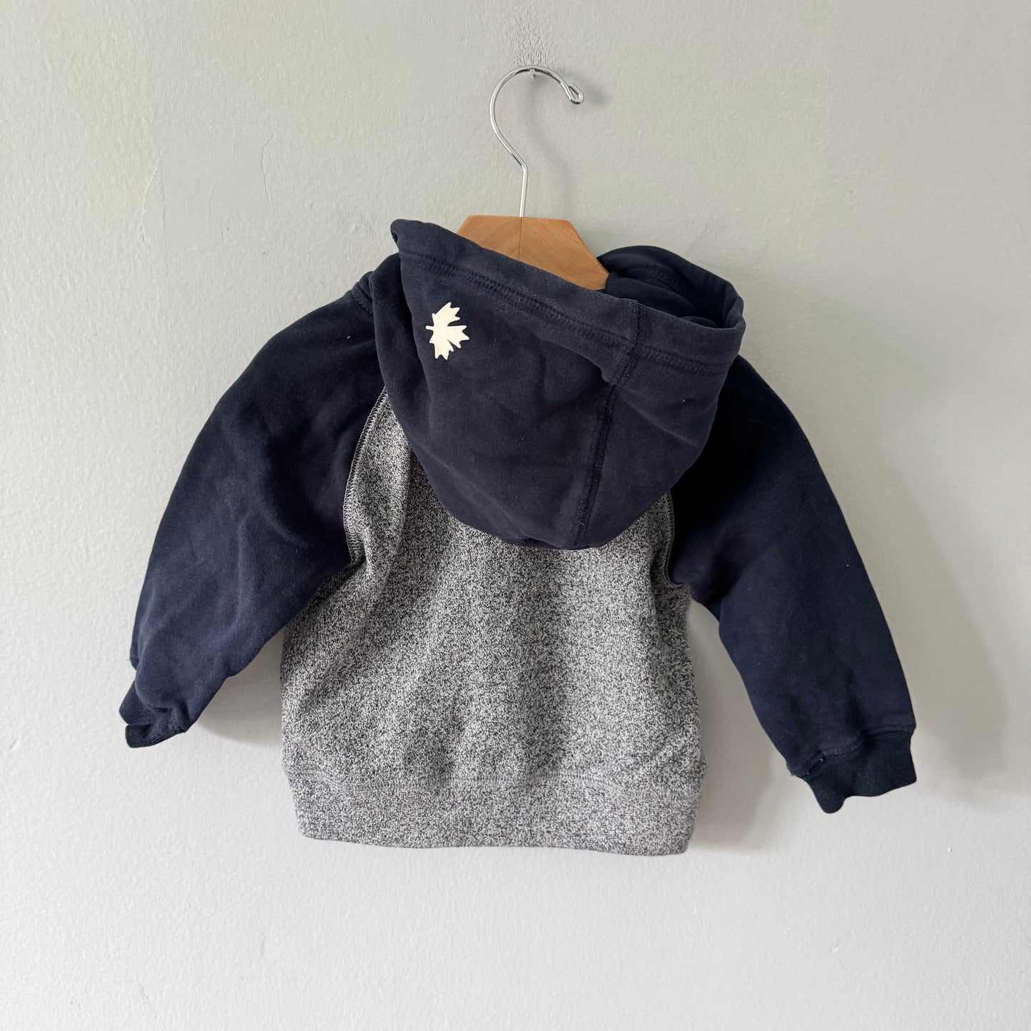 Roots / Navy x salt and pepper zip up hoodie / 18-24M