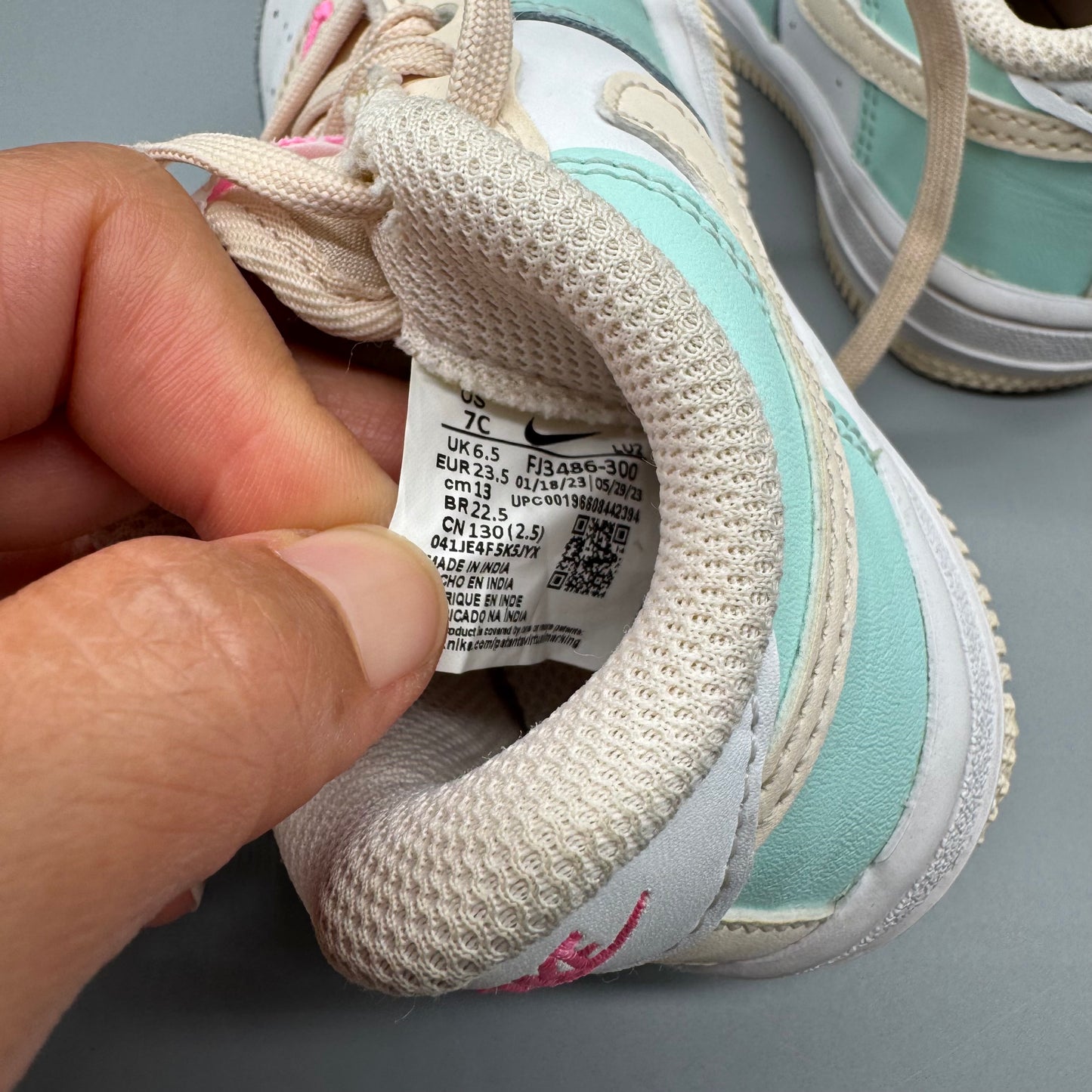 Nike / Air Force 1 / Running Shoes / US7
