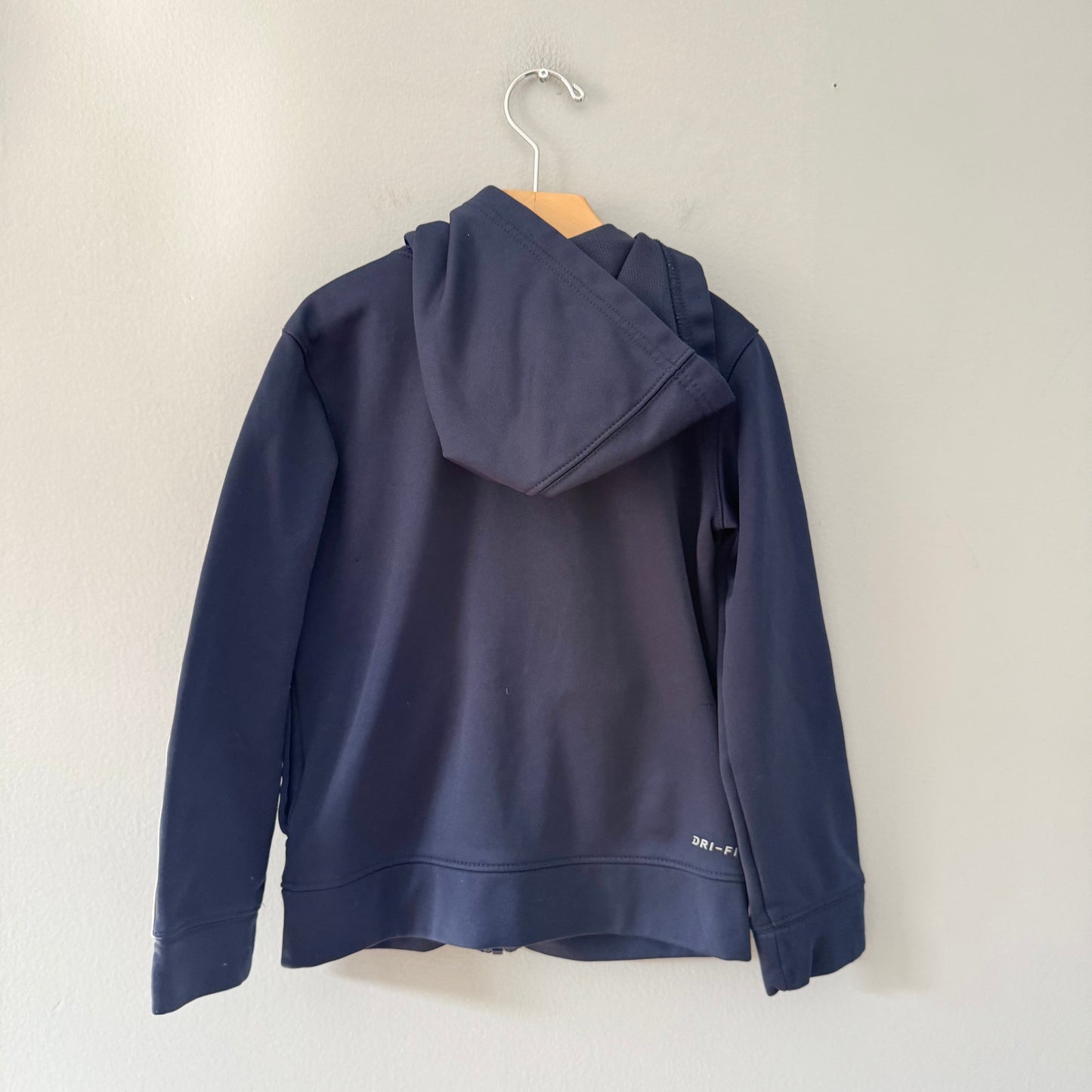 Nike / Navy track suit zip up top / 5-6Y
