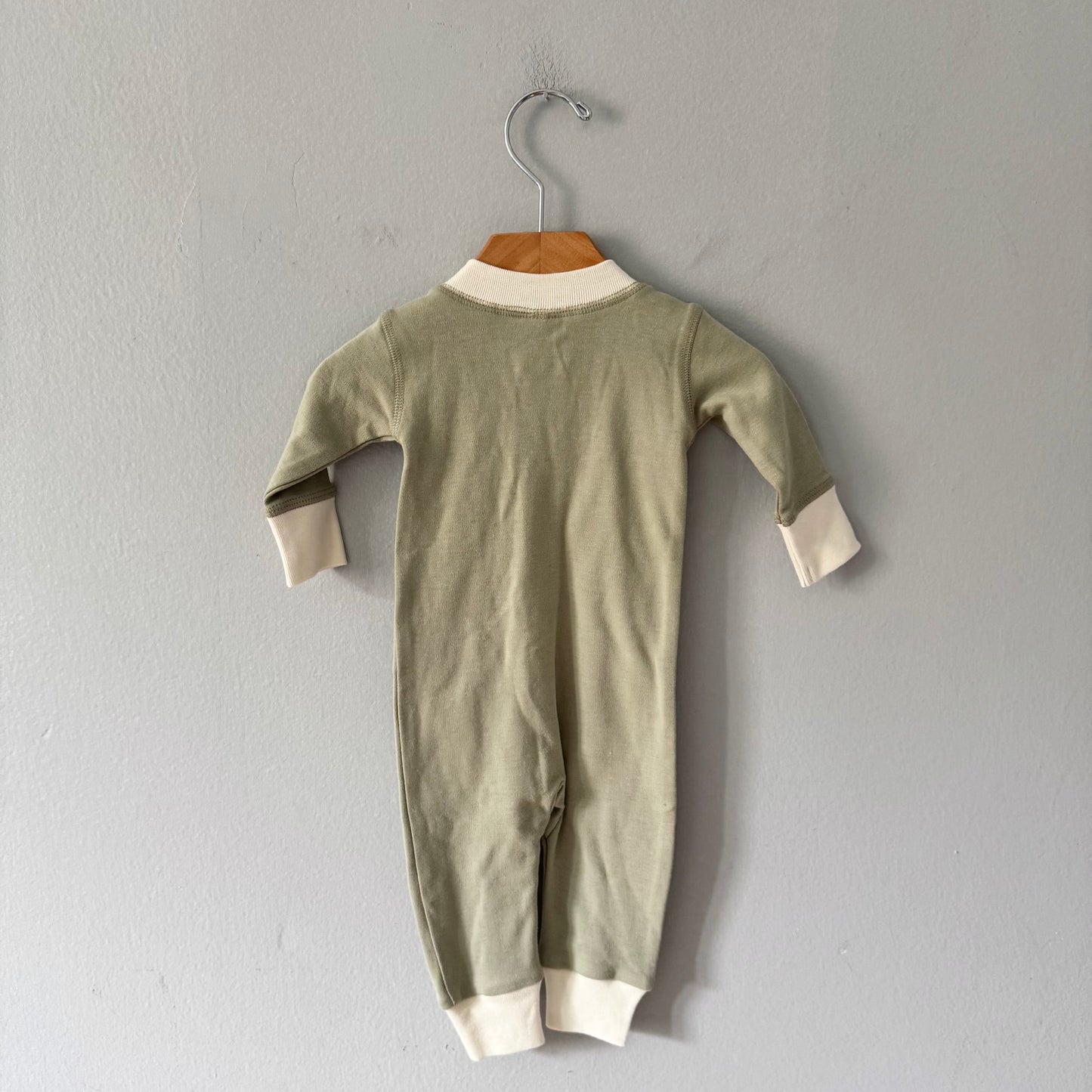 Quincy Mae / Sage green romper / 0-3M