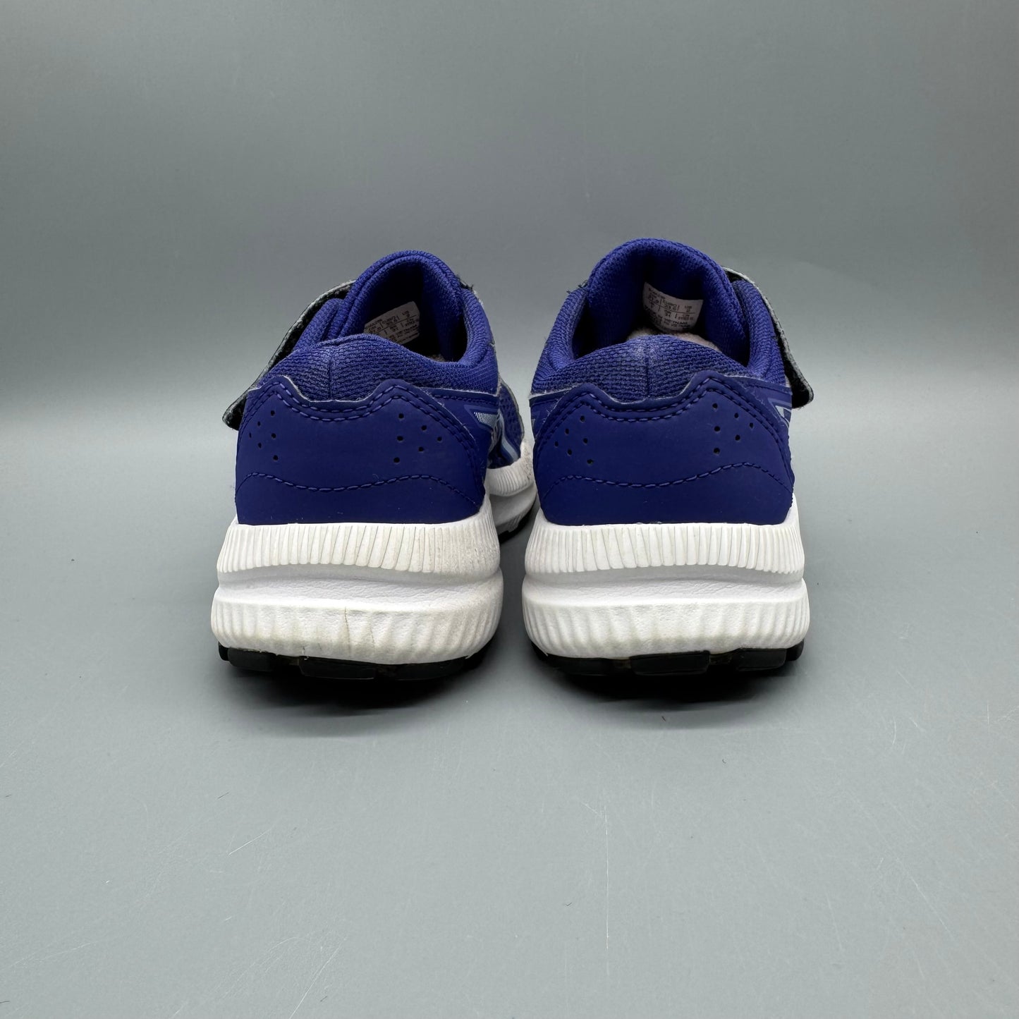 Asics / Running Shoes / J2