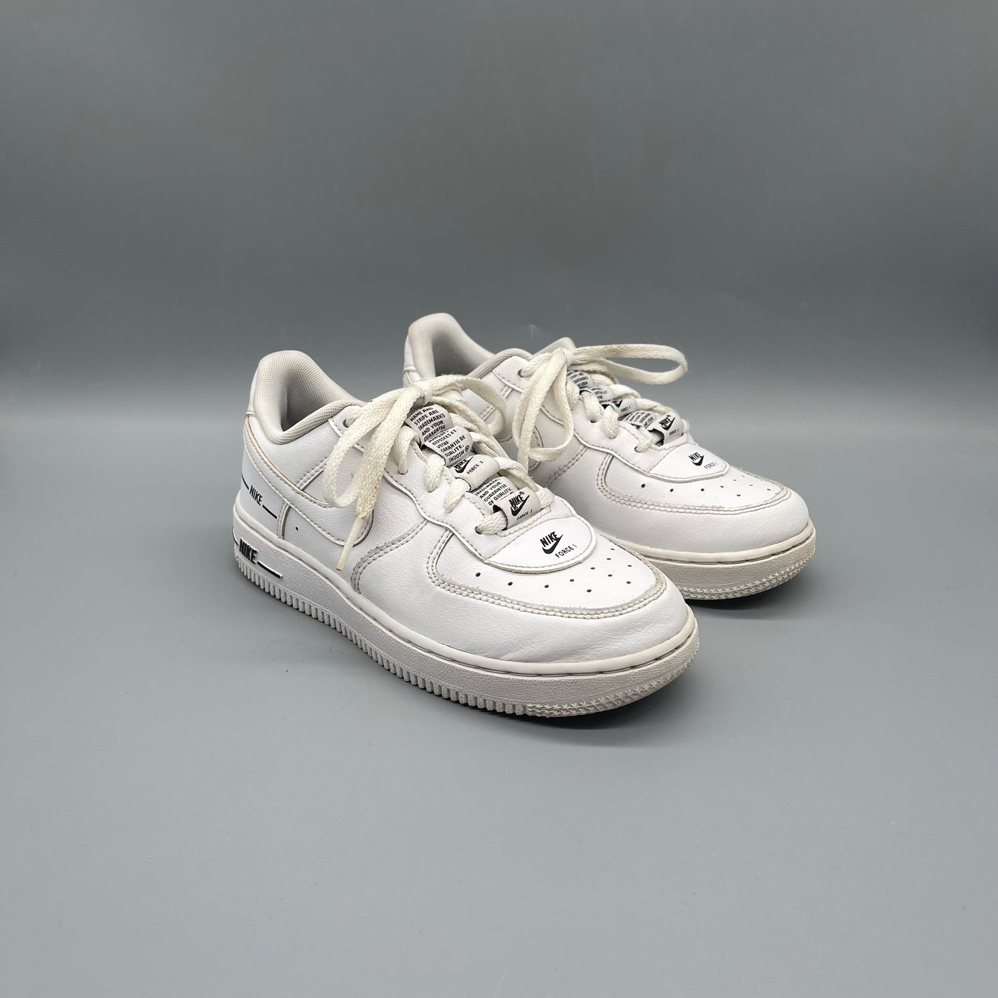 Nike / Air Force 1 / Runner / J1