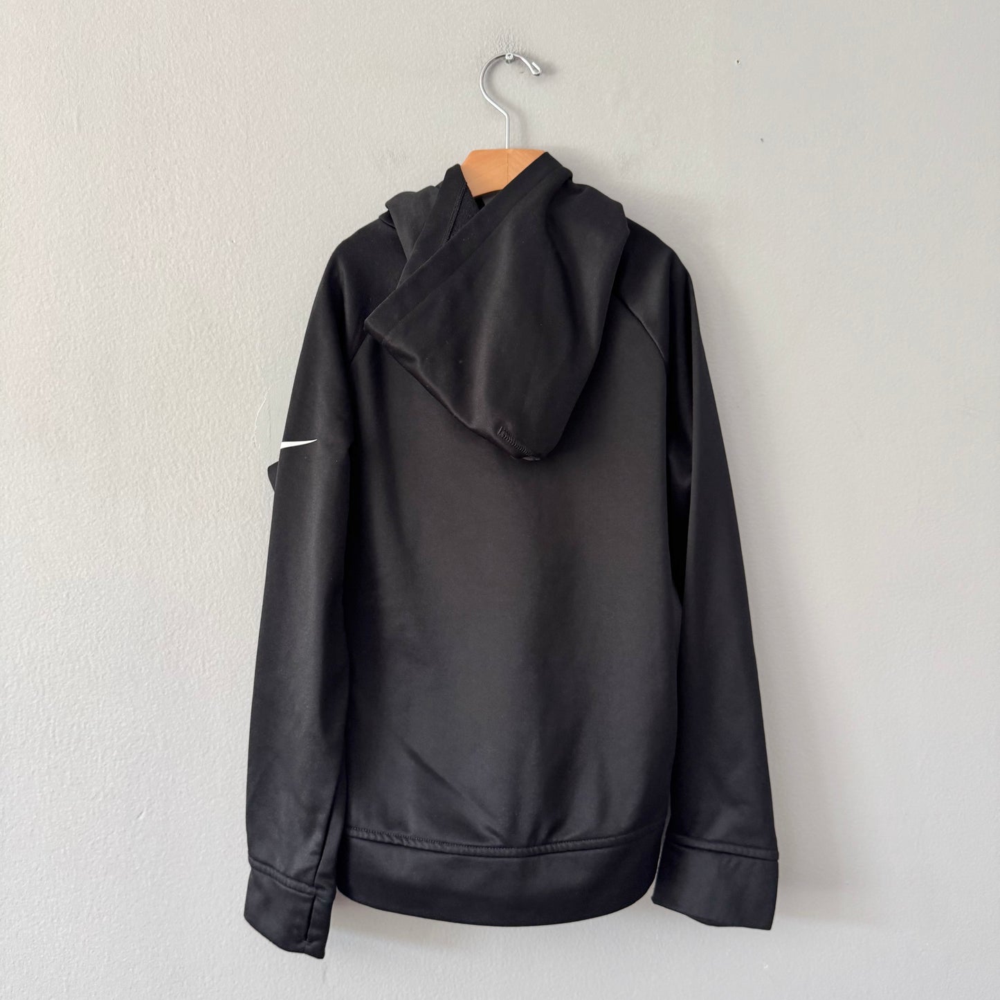 Nike / Black active hoodie / 10Y