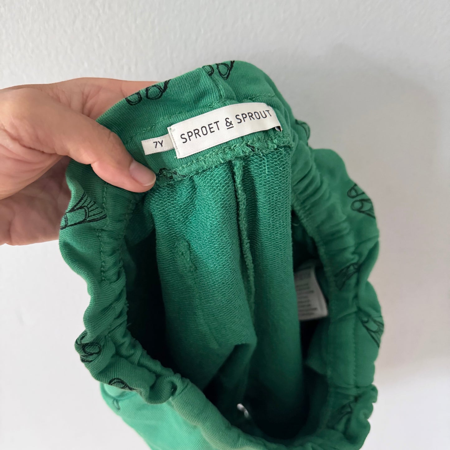 Sproet & Sprout / Green shorts / 7Y