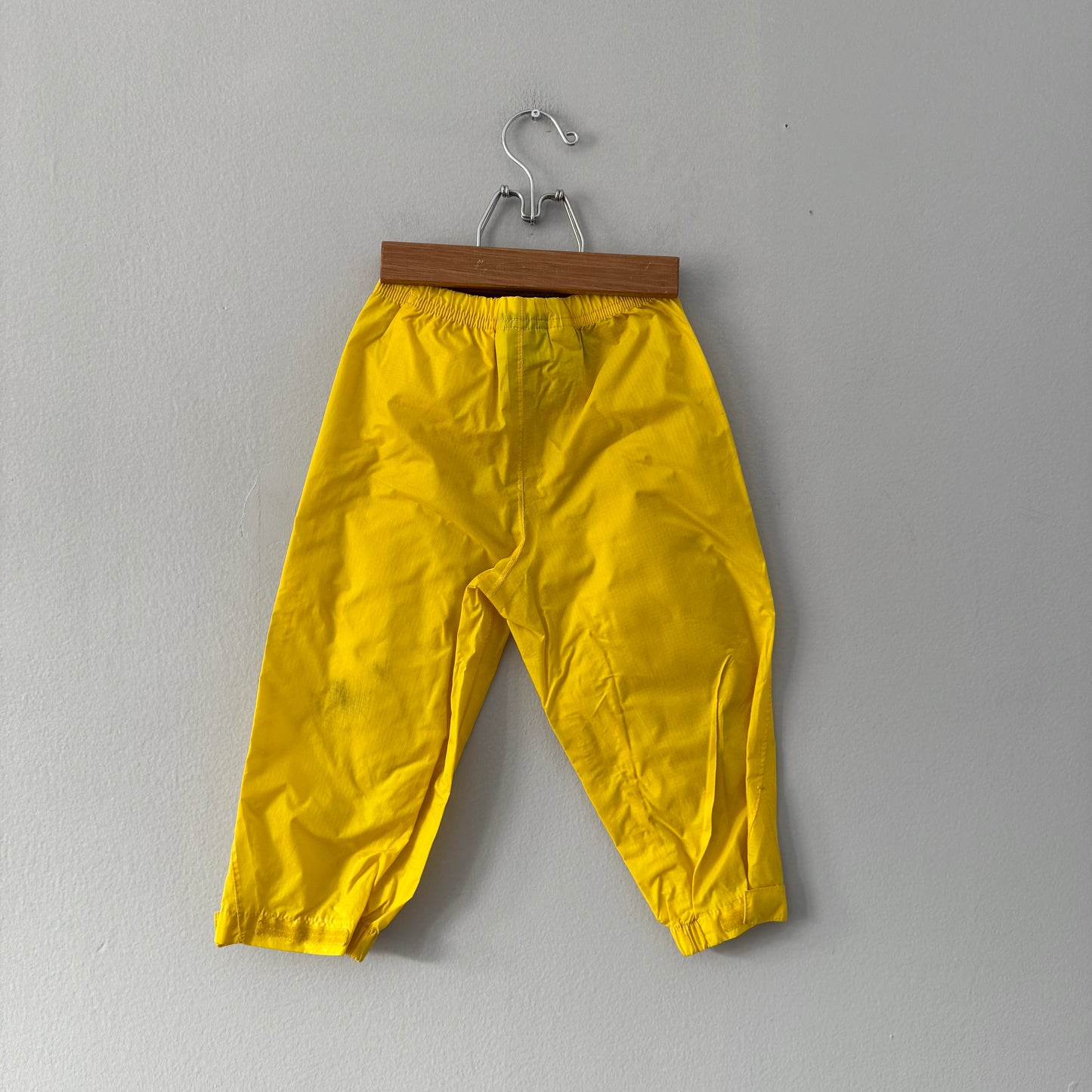 LL Bean / Yellow rain pants / 3T