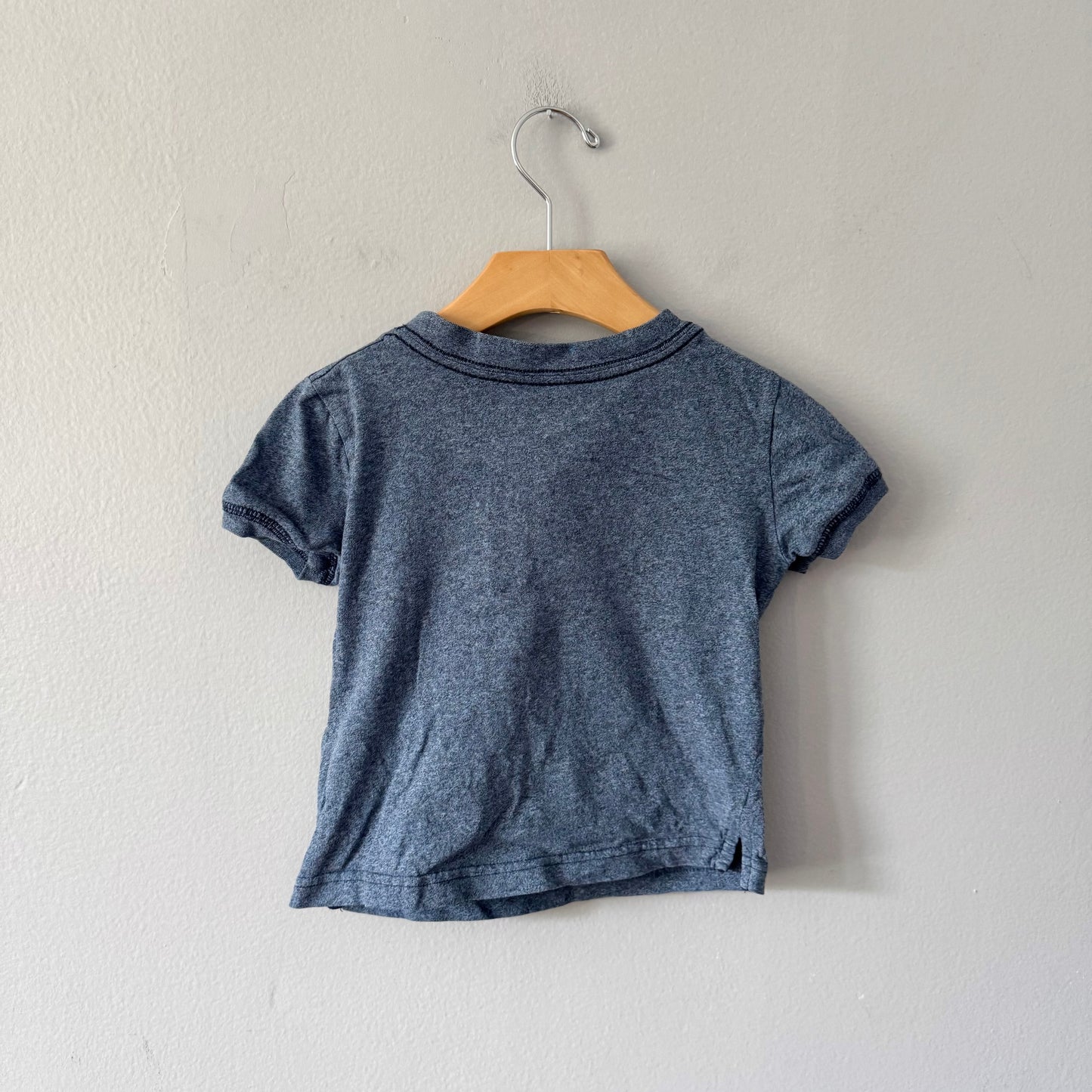 Roots / Blue salt and pepper T-shirt / 2T