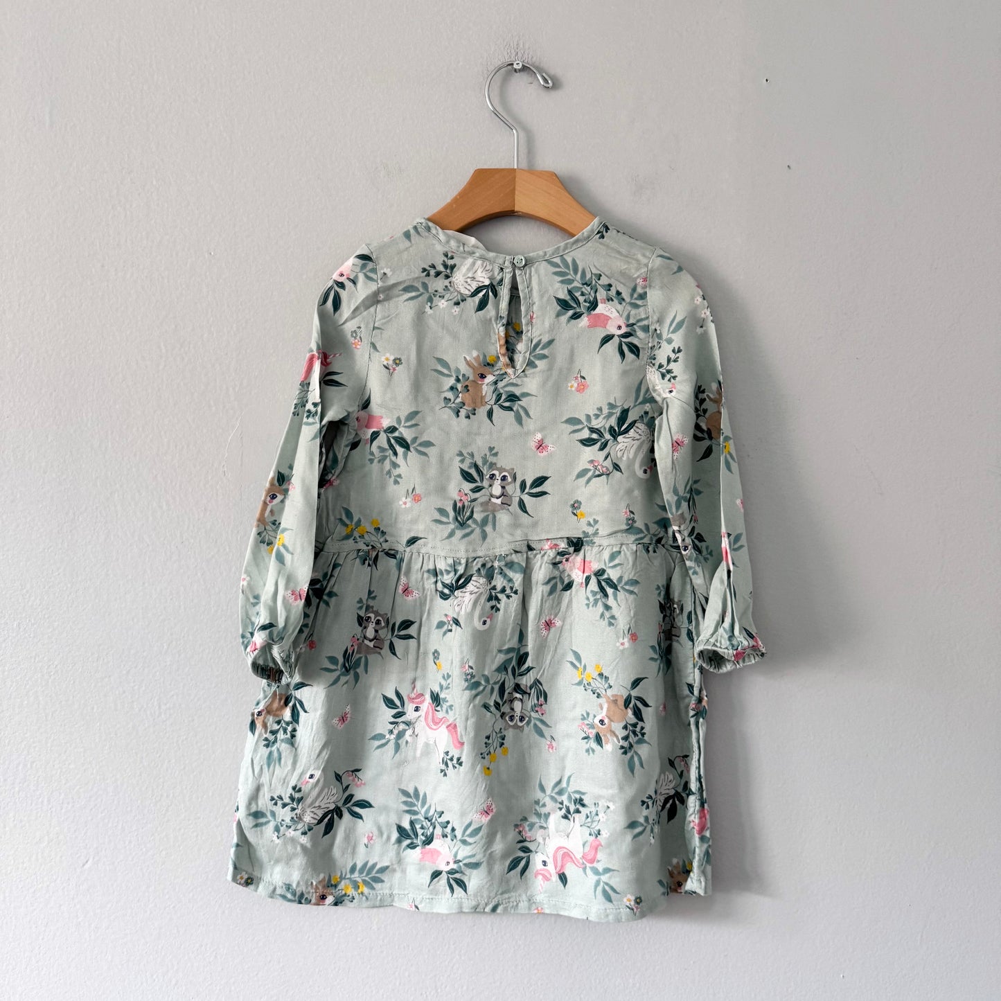 H&M / Long sleeve modal dress - Sage green, unicorn, animals / 3-4Y