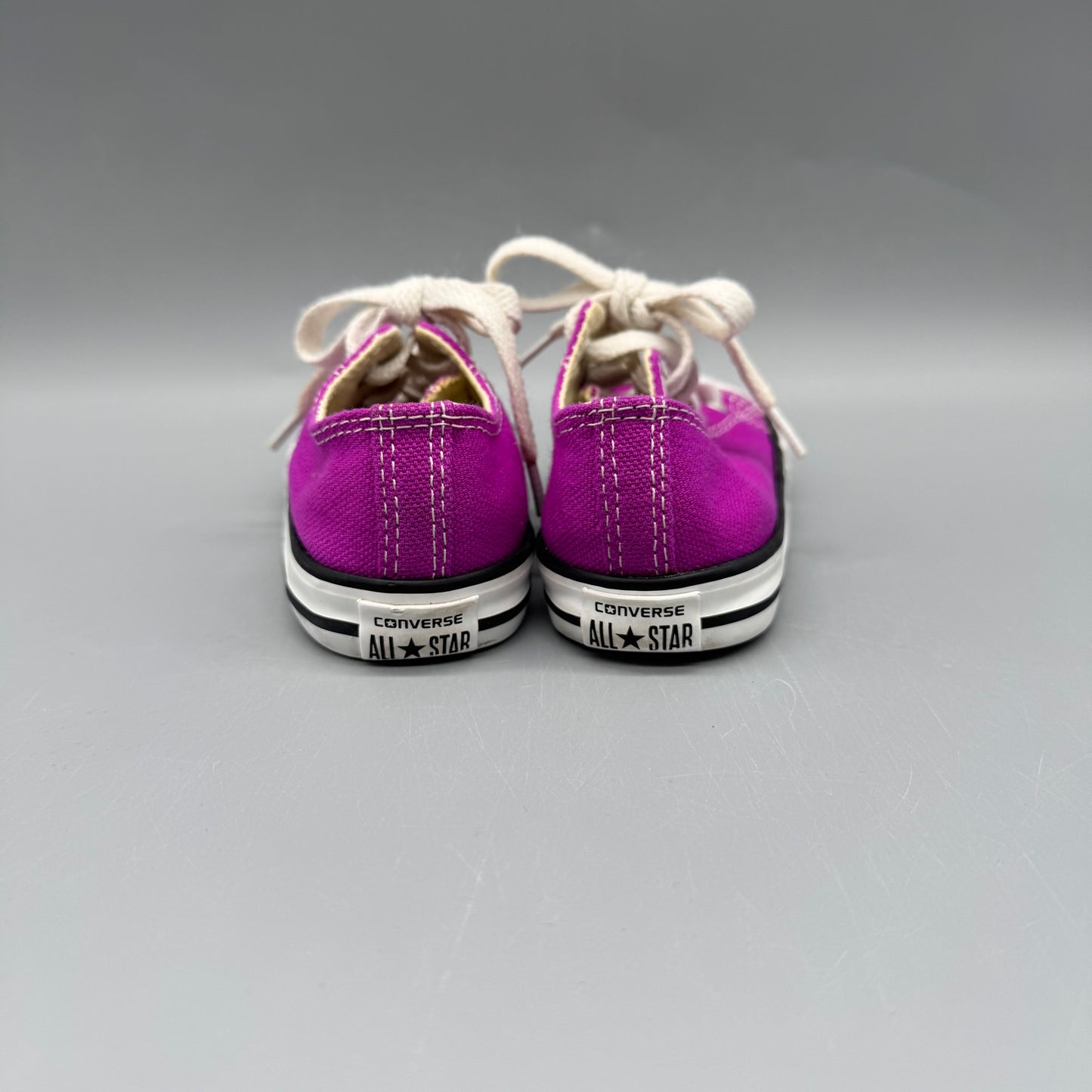 Converse / Running Shoes / US7