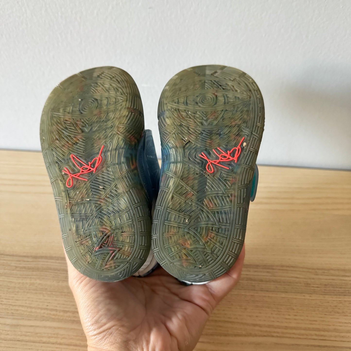 Nike / Sneaker / US8