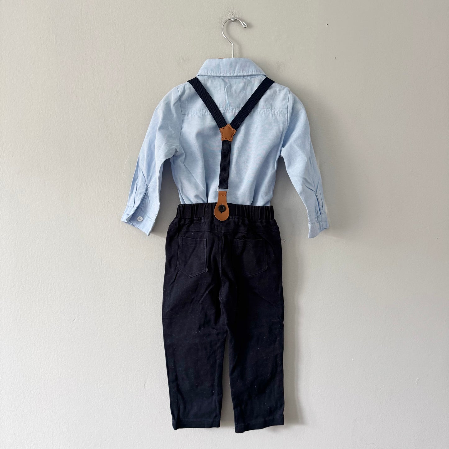 No brand / Blue shirt and navy pants set / 18-24M