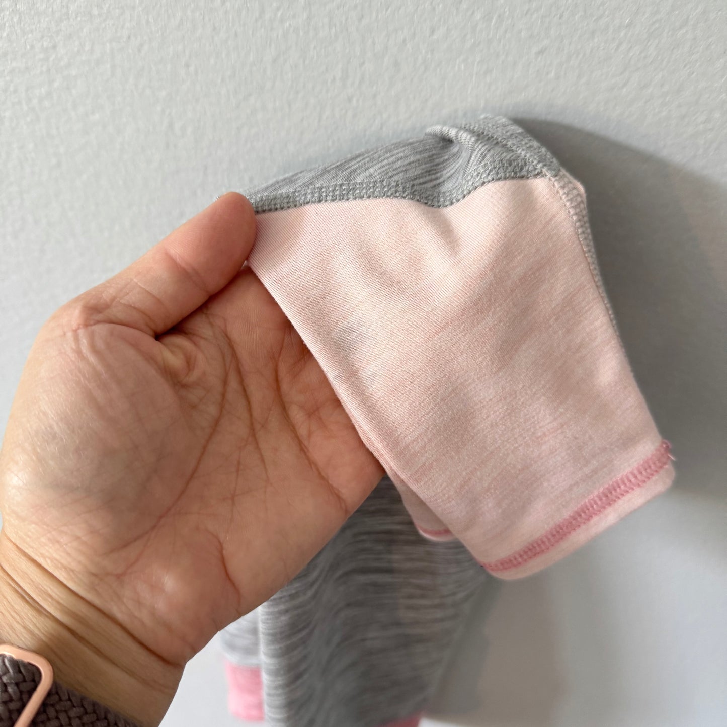 Roots / Pink grey active leggings / 3T